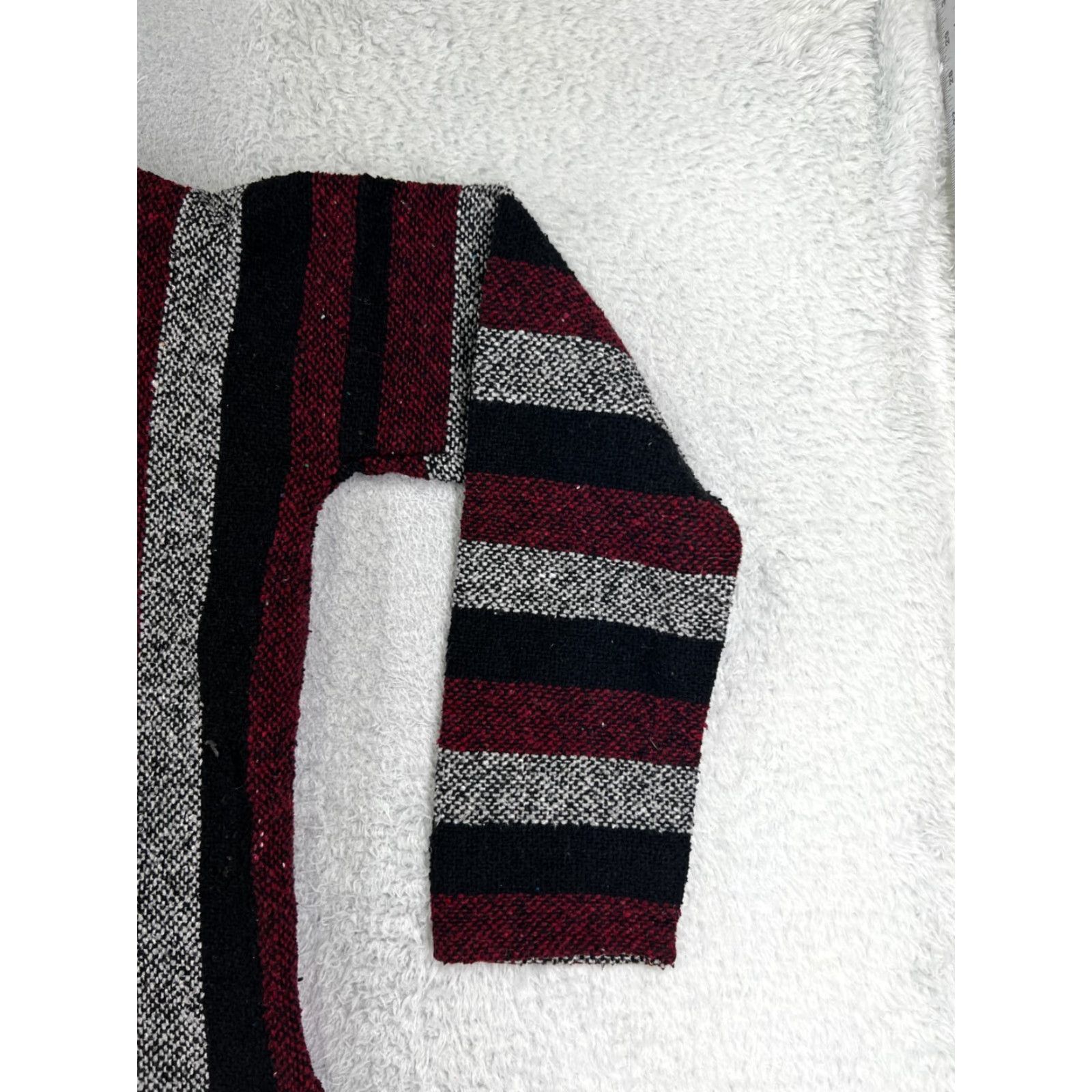 Vintage Micke Baja Hoodie Men M Red Black Drug Rug Pocket Hoodie Mens - Note: Ensure only words from original title; avoid adding extra punctuation. Size US M / EU 48-50 / 2 - 4 Thumbnail