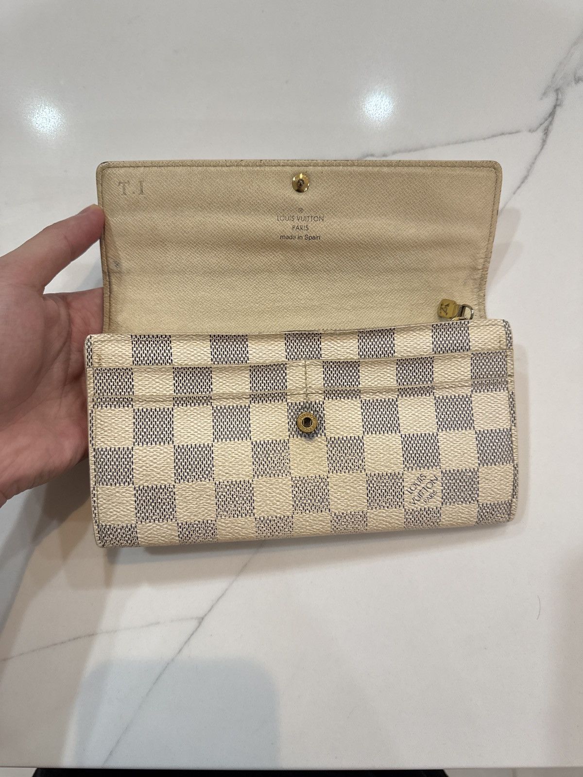 Louis Vuitton LV sarah love long wallet Size ONE SIZE - 3 Thumbnail