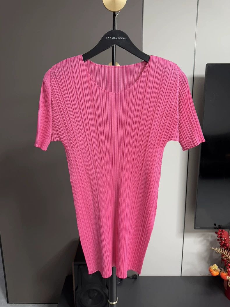 Issey Miyake issey miyake size:3 Pink pleated short sleeves Size XXS / US 00 / IT 34 - 1 Thumbnail