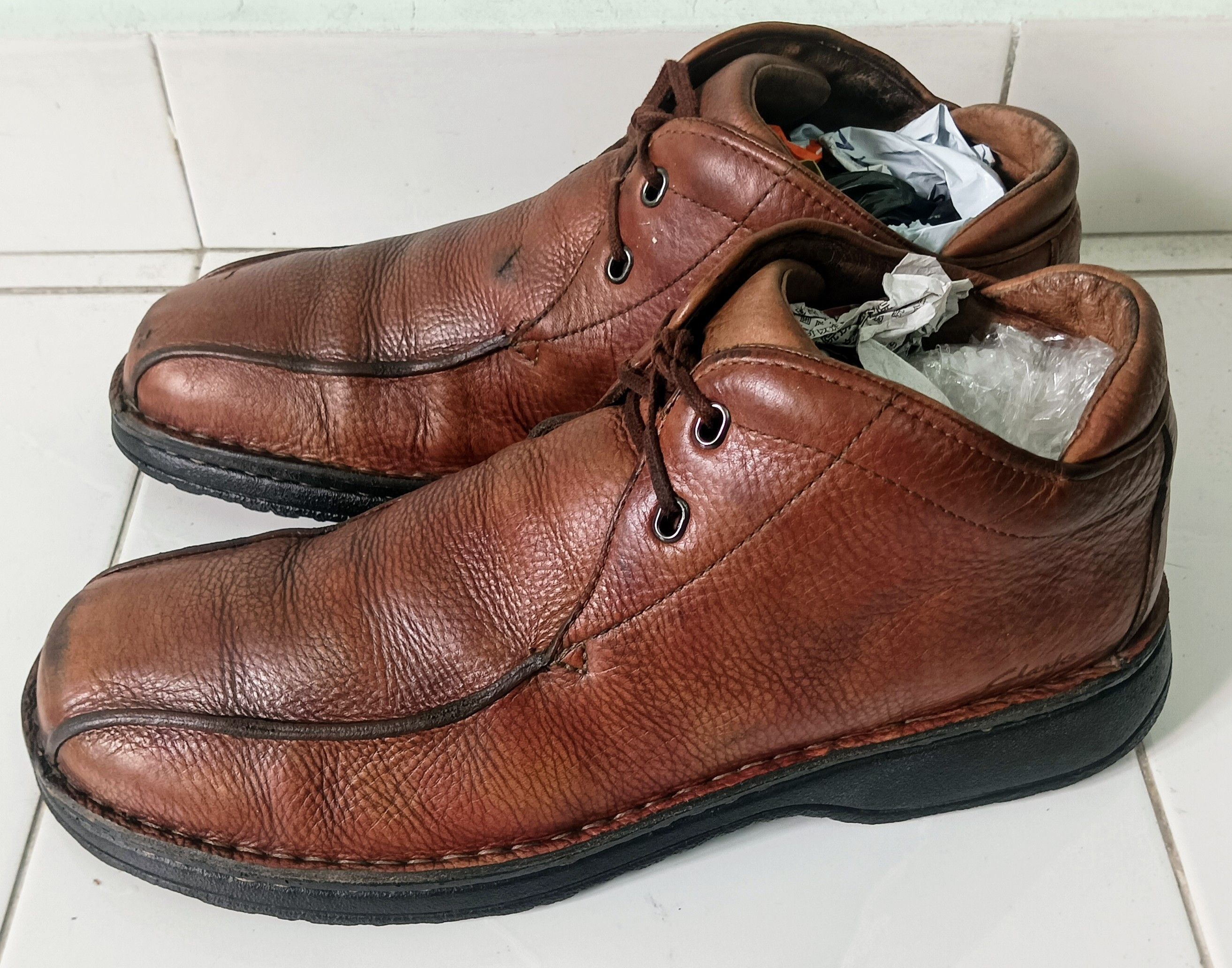 Clarks × Leather × Vintage Clarks 30084 Chukka Brown Leather Ankle Boots Active Air Size US 10.5 / EU 43-44 - 3 Thumbnail