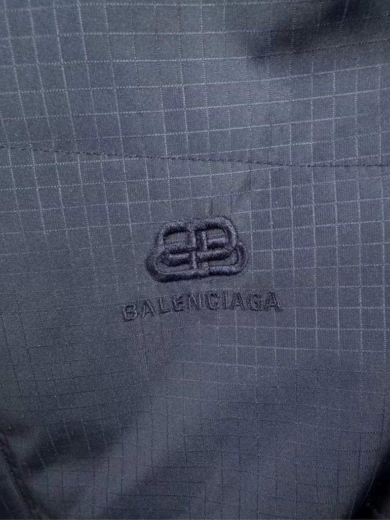 Balenciaga Balenciaga Lock embroidery LOGO cotton-padded jacket coat Size US M / EU 48-50 / 2 - 3 Thumbnail