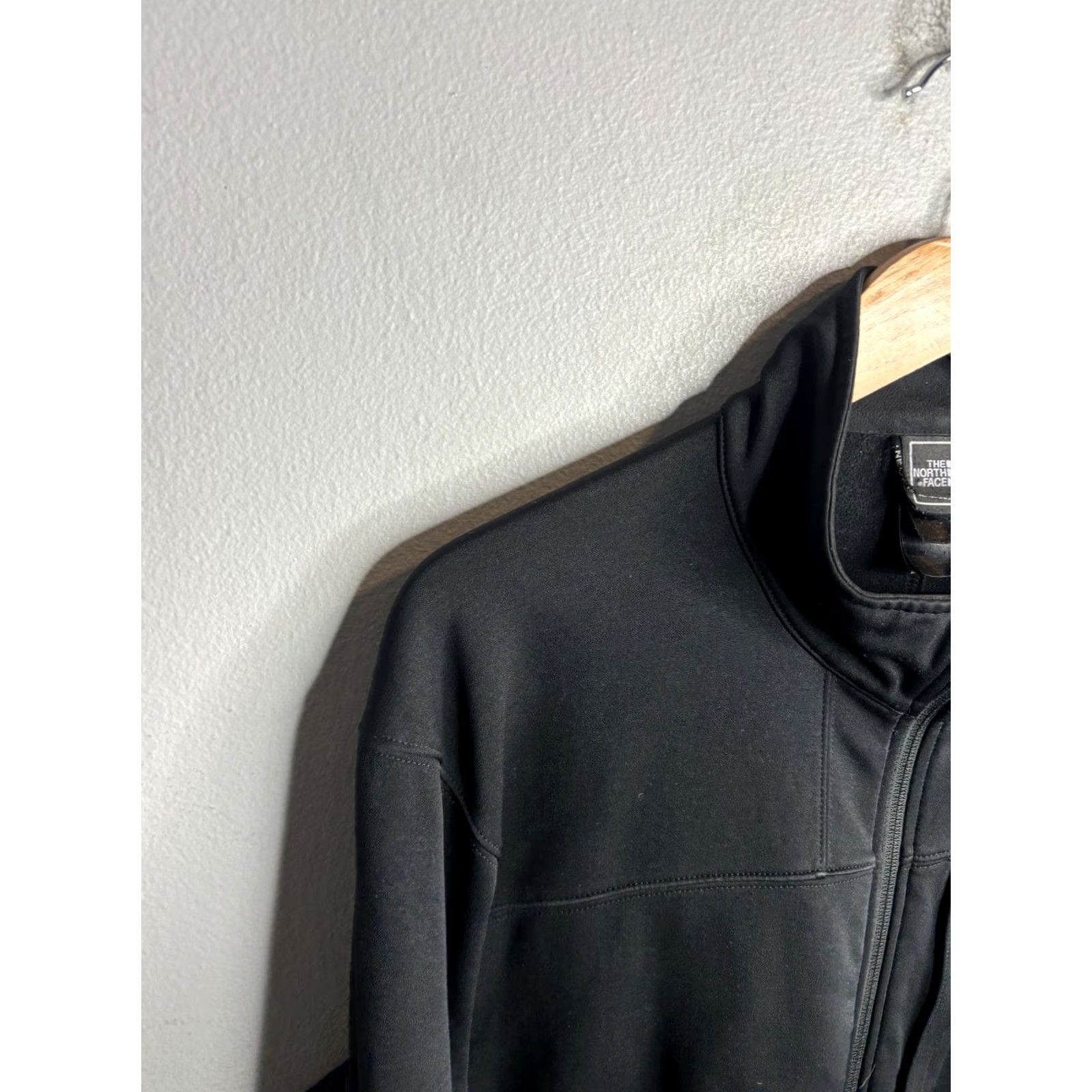 The North Face The North Face Jacket Mens L Black TKA Stretch Full Zip Fleece Outdoor Hiking Walking Windbreaker Casual Travel Size US L / EU 52-54 / 3 - 2 Thumbnail