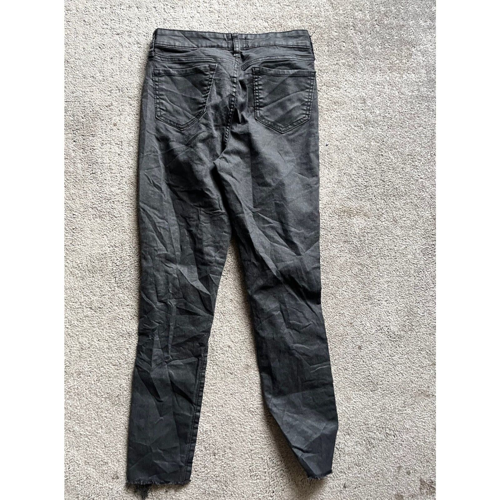 Gap Gap Women Skinny Jeans Regular Size 4 Black Light Wash Stretch Denim Raw Hem Size 27" / US 4 / IT 40 - 3 Thumbnail