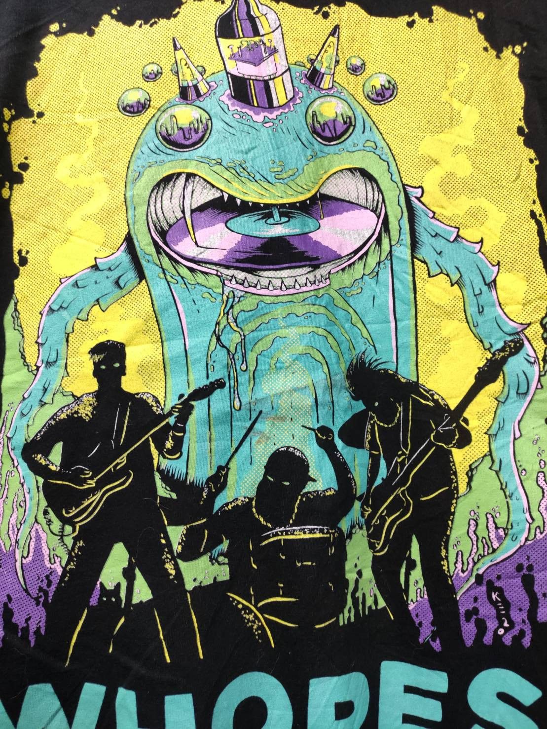 Band Tees WHORES. Band " I See " Limited to 300 T-Shirt Size US XL / EU 56 / 4 - 3 Thumbnail