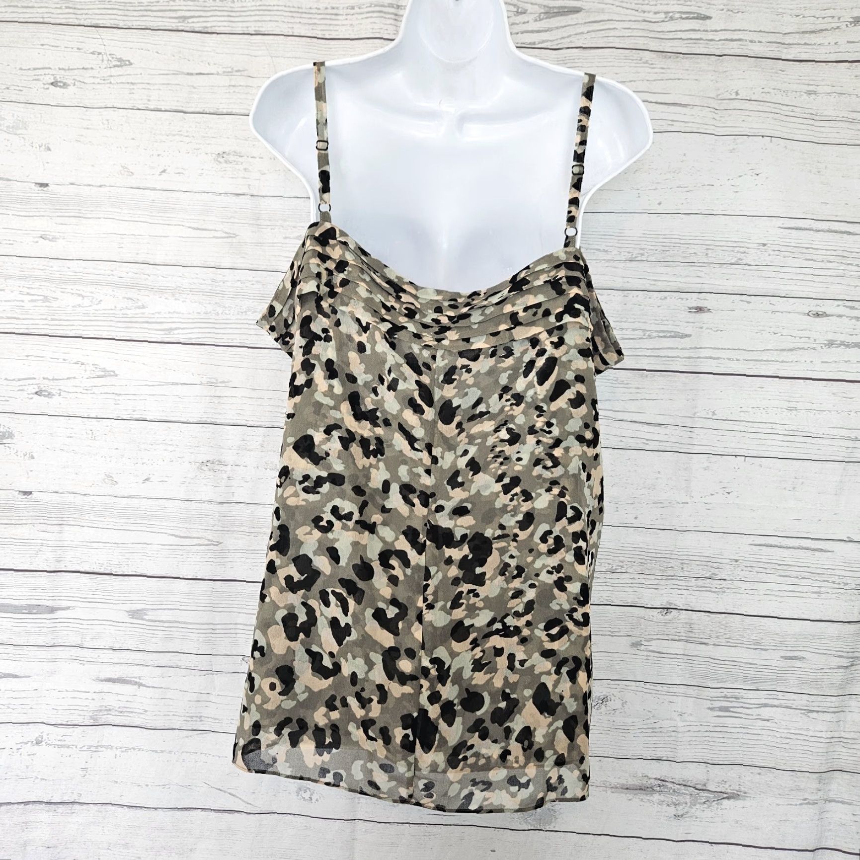 Vintage Cabi Blouse Shirt Womens XL Black Gray Camo Print Tiered Cold Shoulder Top Size XL / US 12-14 / IT 48-50 - 4 Thumbnail