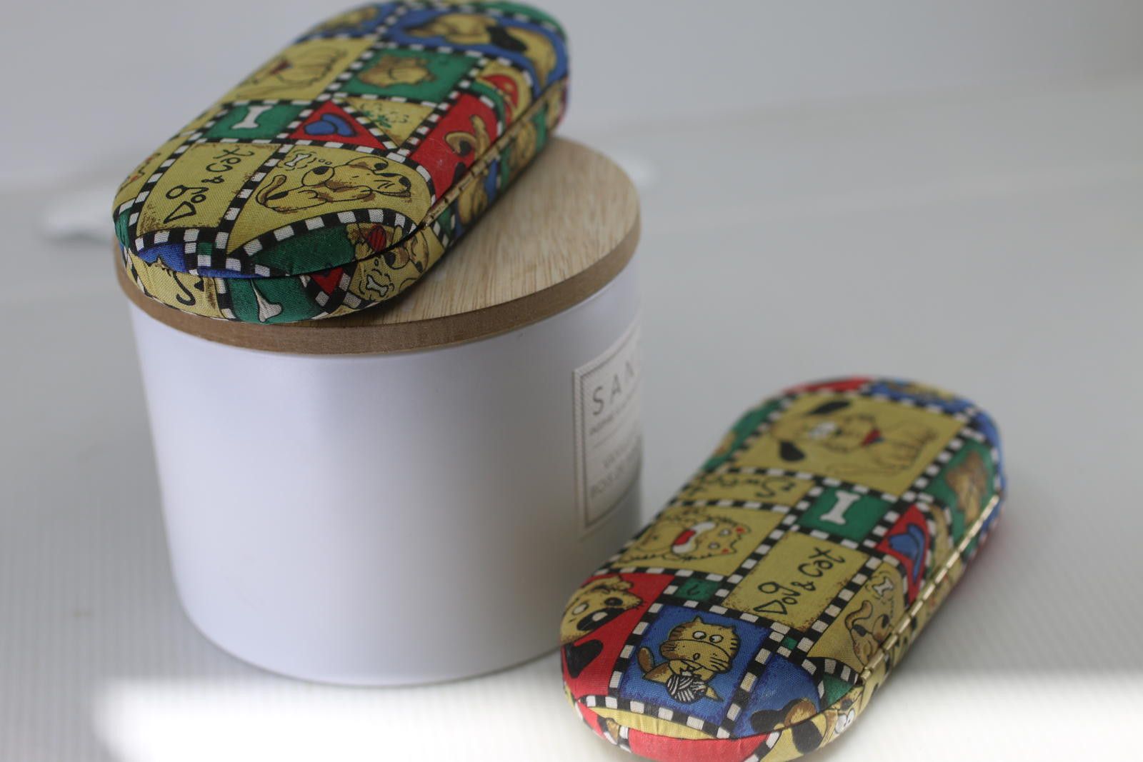 Genetic Manipulation Shinichiro Kuriya Dog&Cat Cartoon Eyeglasses Case HardShell Fabric OpticalCase Size ONE SIZE - 8 Thumbnail