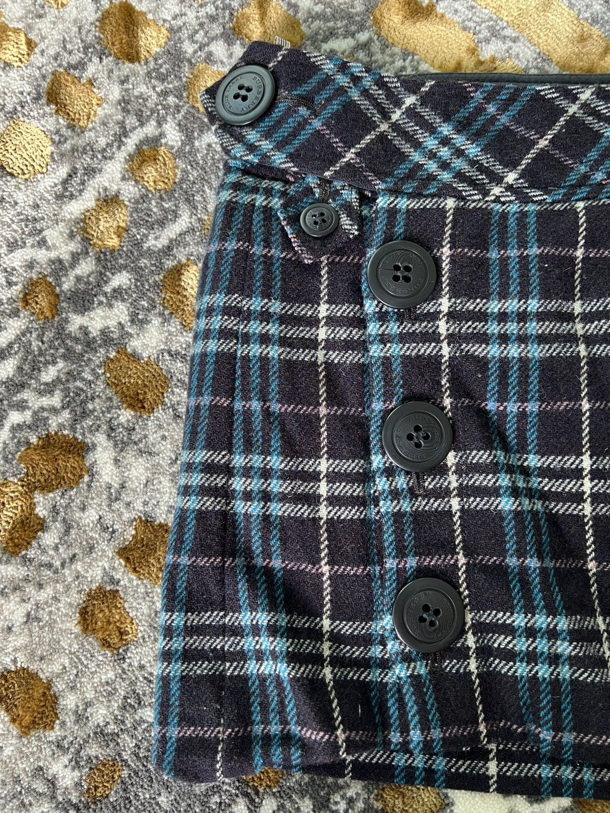 Burberry × Designer Burberry Blue Label Nova check mini skirt Size 30" / US 8 / IT 44 - 2 Thumbnail