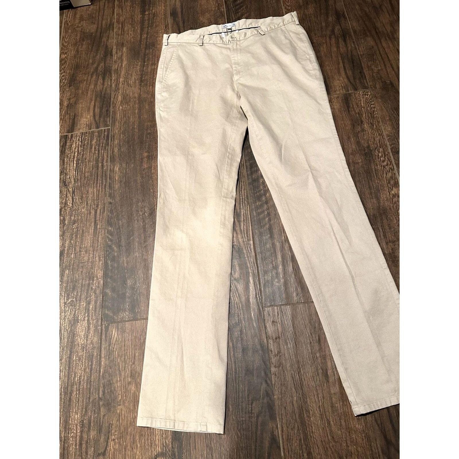 Peter Millar VINTAGE? No. Size US 35 - 3 Thumbnail