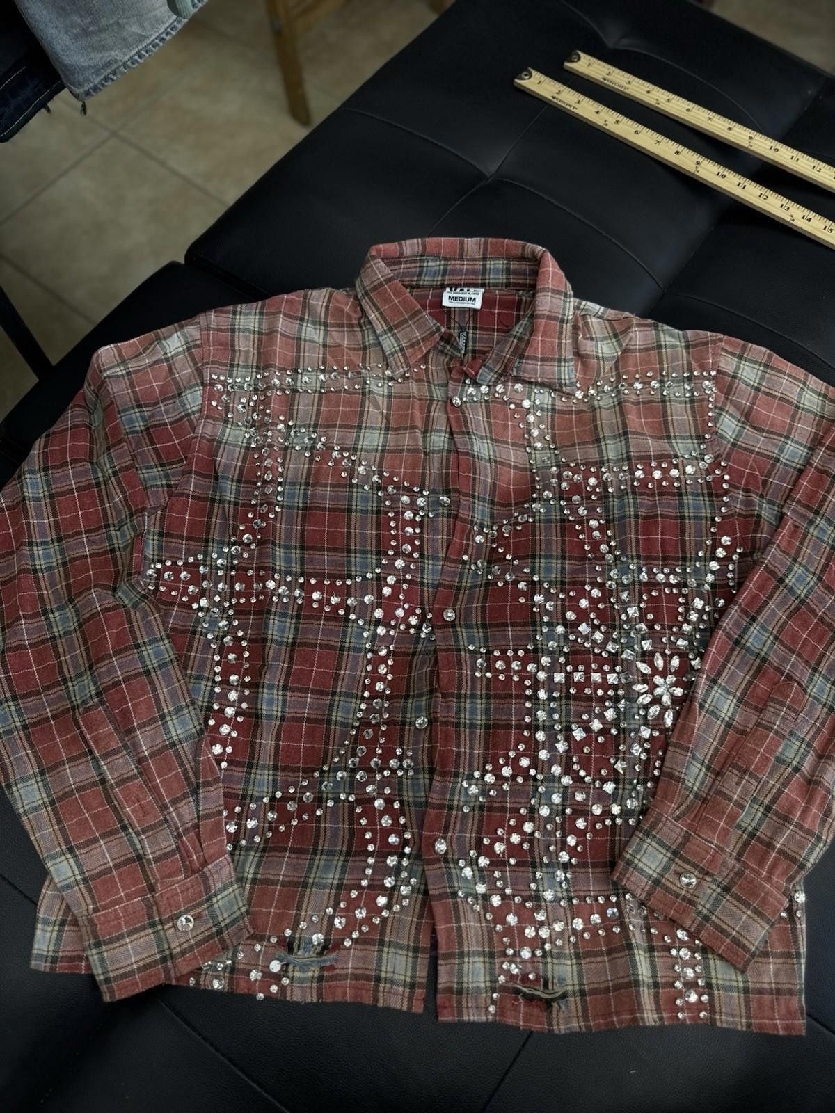 Vale Vale Forever Valley Dreams Full Crystal Stone Flannel (M) Size US M / EU 48-50 / 2 - 2 Thumbnail