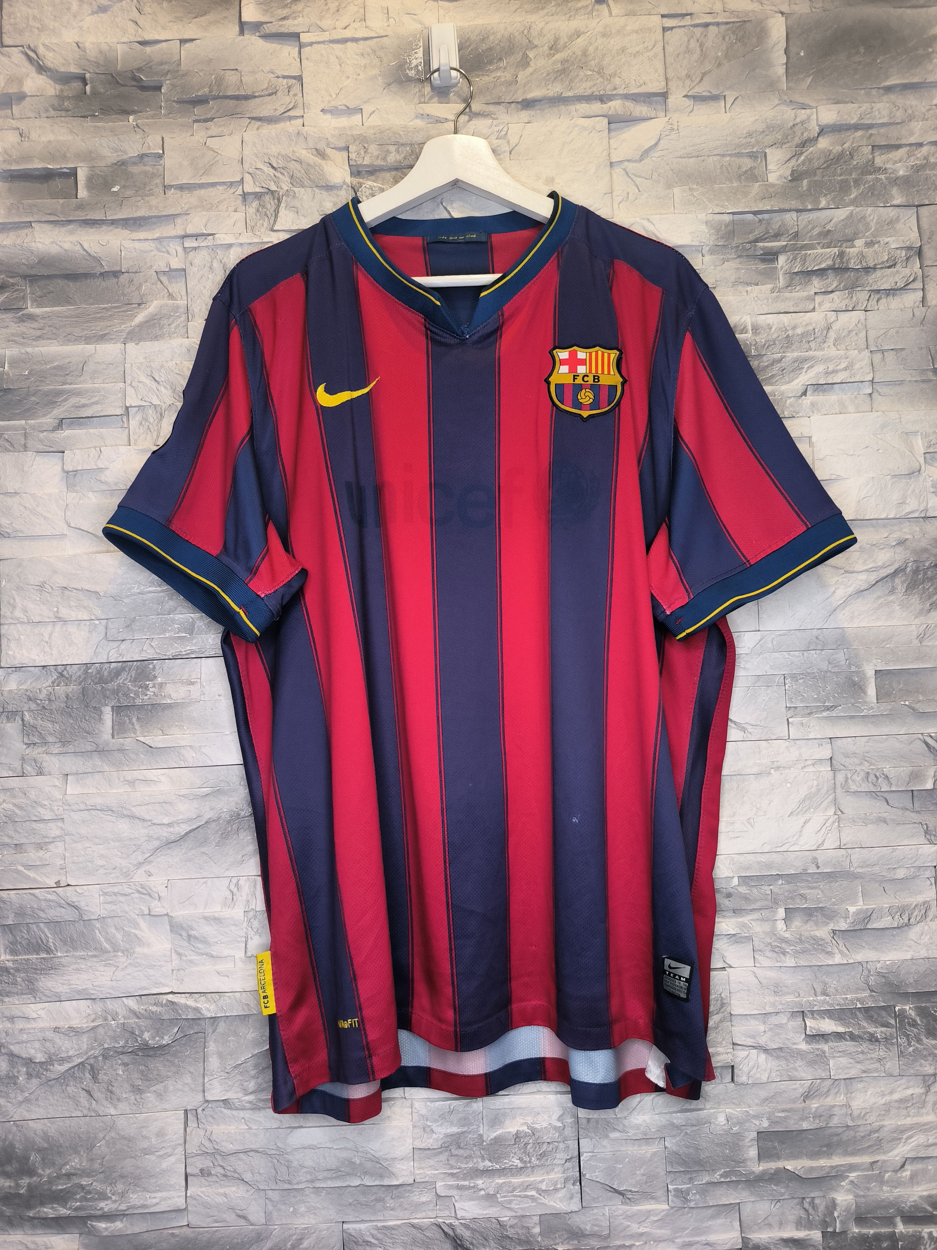 Nike Vintage Nike FC Barcelona Messi Jersey Shirt 2009/2010 Size US XL / EU 56 / 4 - 1 Thumbnail