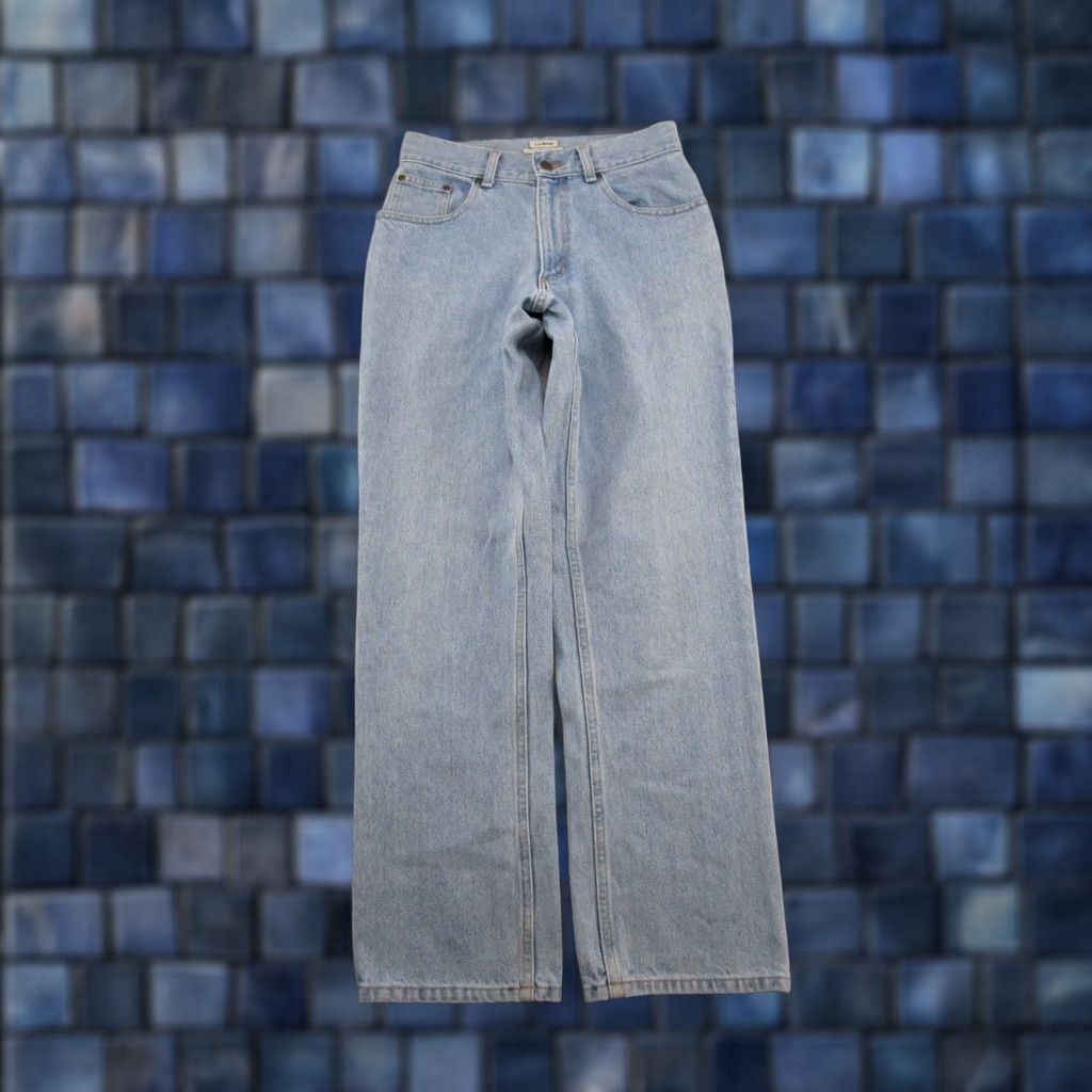 Vintage L.L. Bean Jeans Medium Wash Straight 6 Regular Denim Cotton Blue 5-Pocket City USA Womens MPN 272059 Size 28" / US 6 / IT 42 - 1 Thumbnail