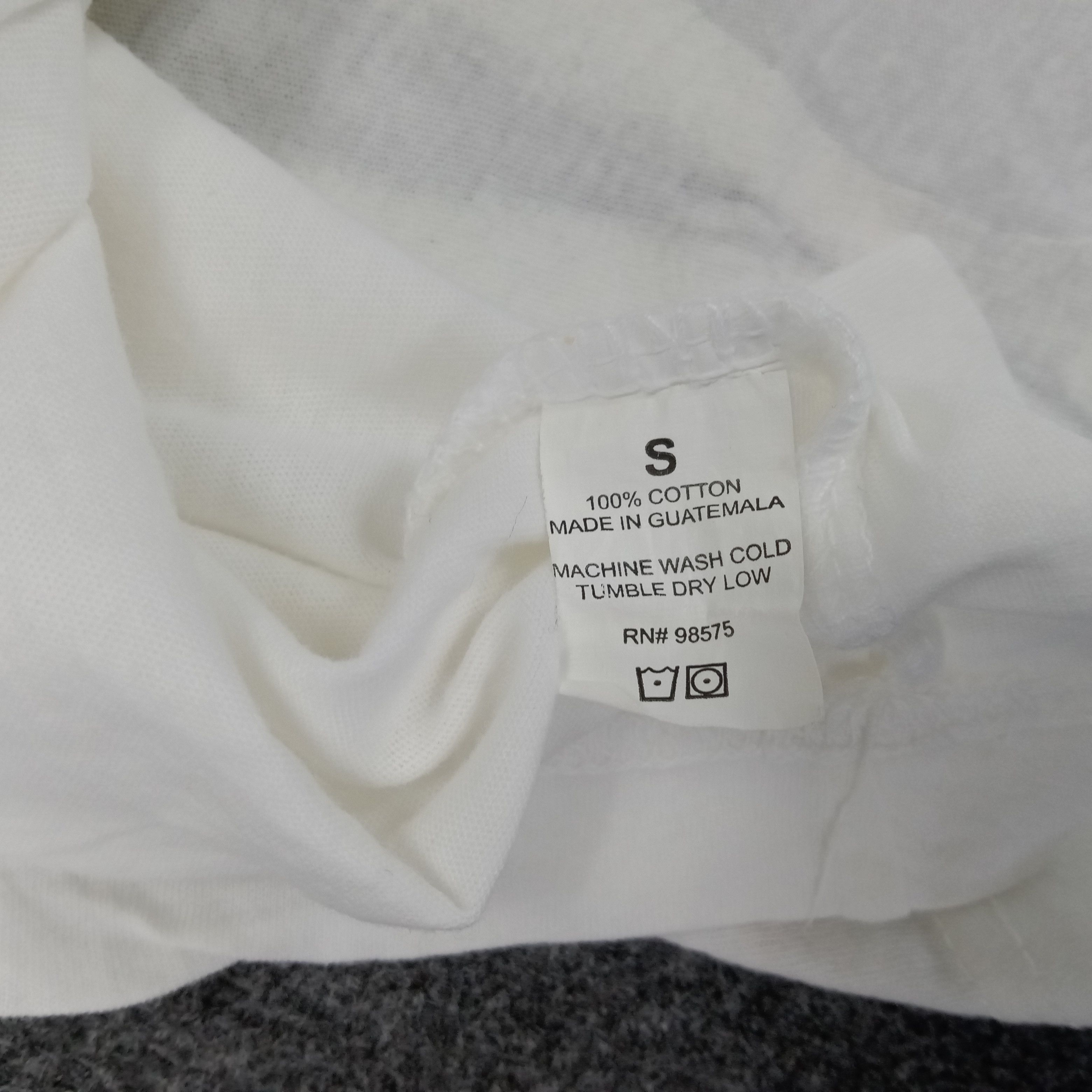 Marc Jacobs × Vintage Marc Jacobs X Miley Cyrus Support Promo Naked Tshirt Size S / US 4 / IT 40 - 5 Thumbnail