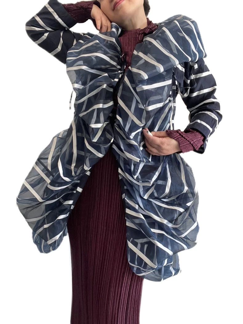 Issey Miyake Issey Miyake size:2 Blue-gray mainline coat Size M / US 6-8 / IT 42-44 - 1 Thumbnail