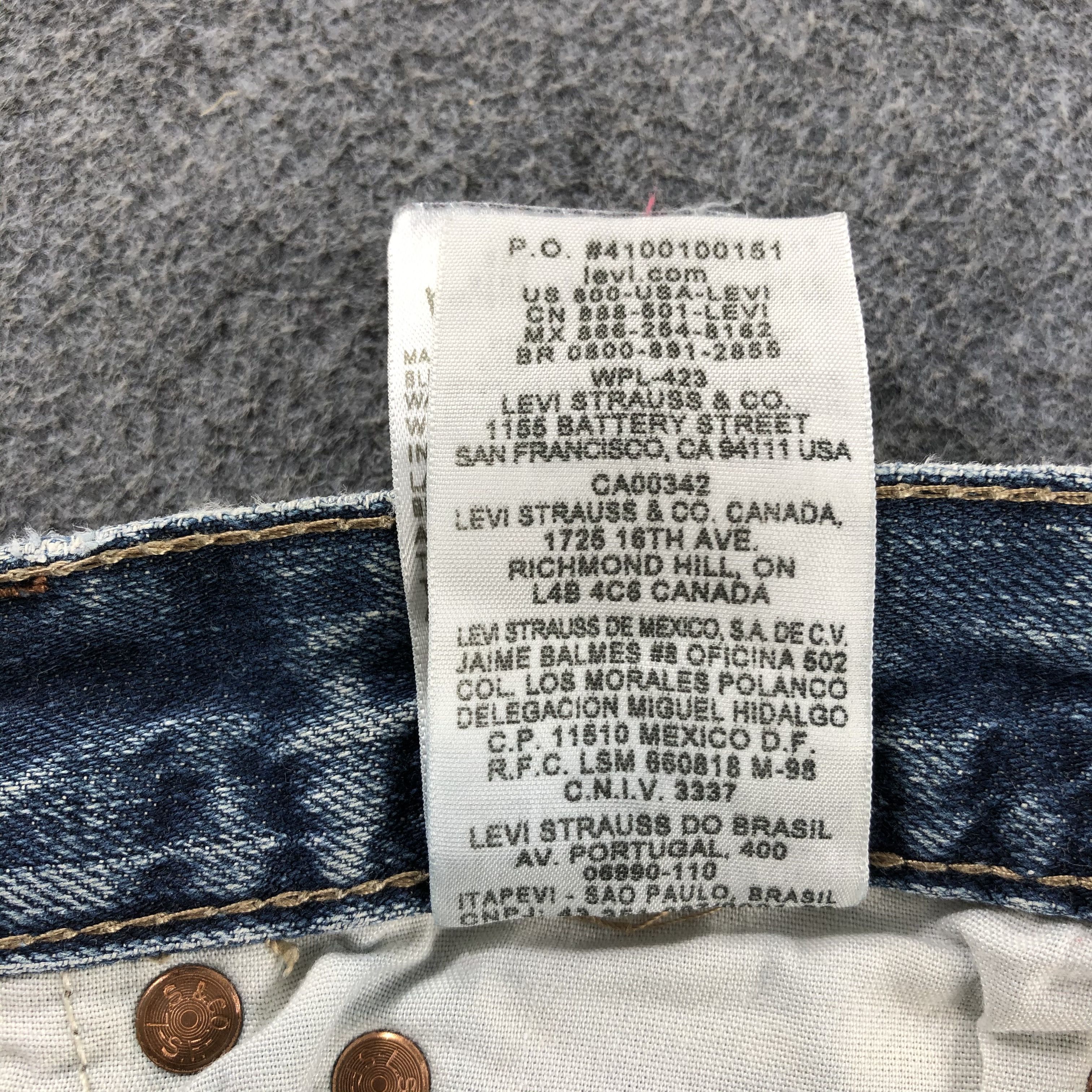 Levi's Vintage Blue Wash Levis 514 Jeans-J2398 Size US 32 / EU 48 - 14 Thumbnail