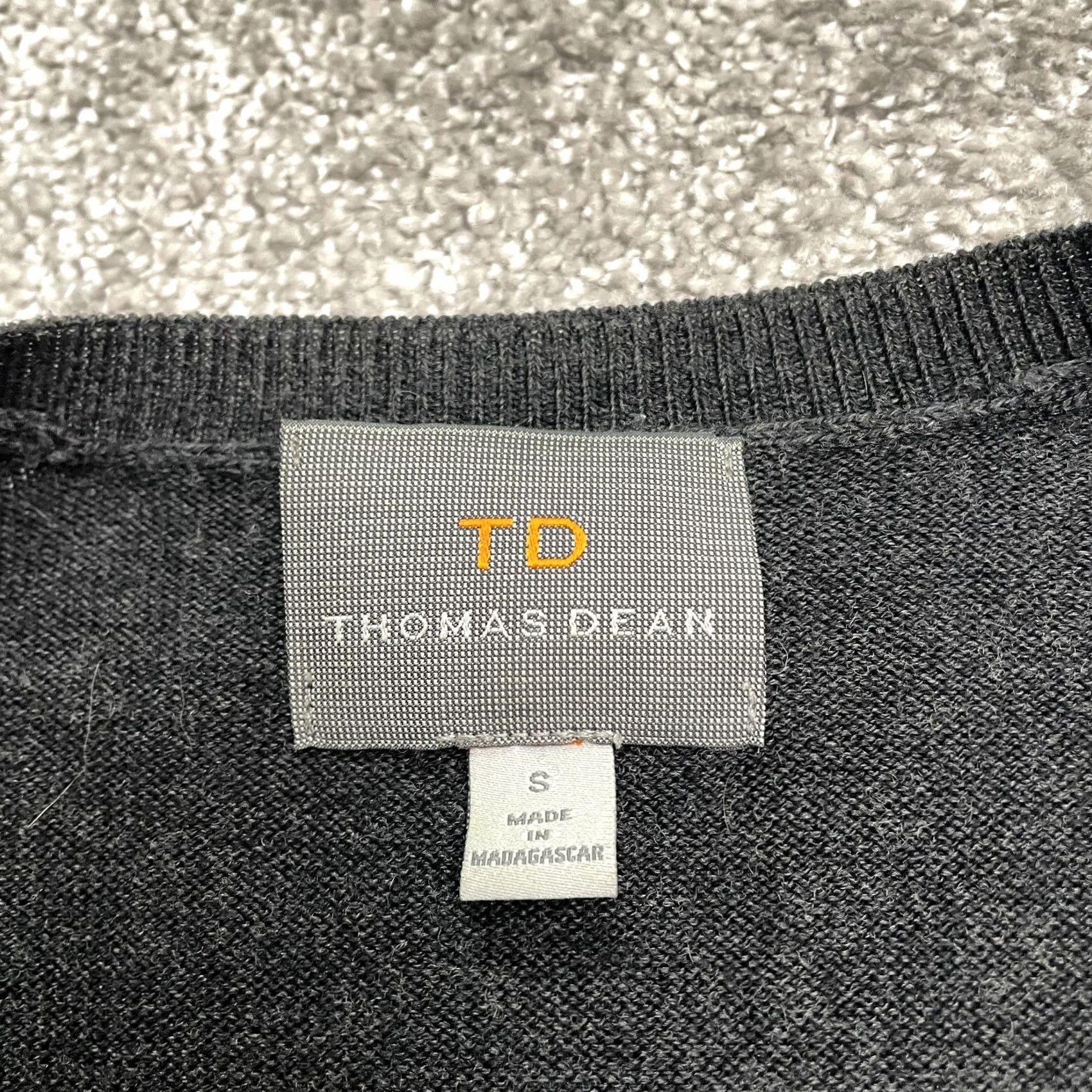 Vintage Thomas Dean & Co. Wool Blend Pullover Sweater Mens Small Charcoal V-Neck Classic Size US S / EU 44-46 / 1 - 6 Thumbnail