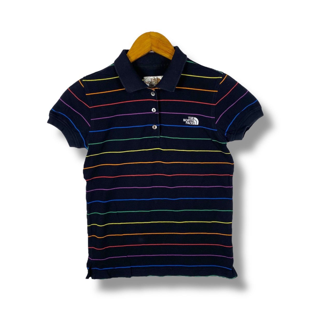 The North Face Vintage THE NORTH FACE Colourful Striped Women Polo Shirt Size US M / EU 48-50 / 2 - 1 Thumbnail