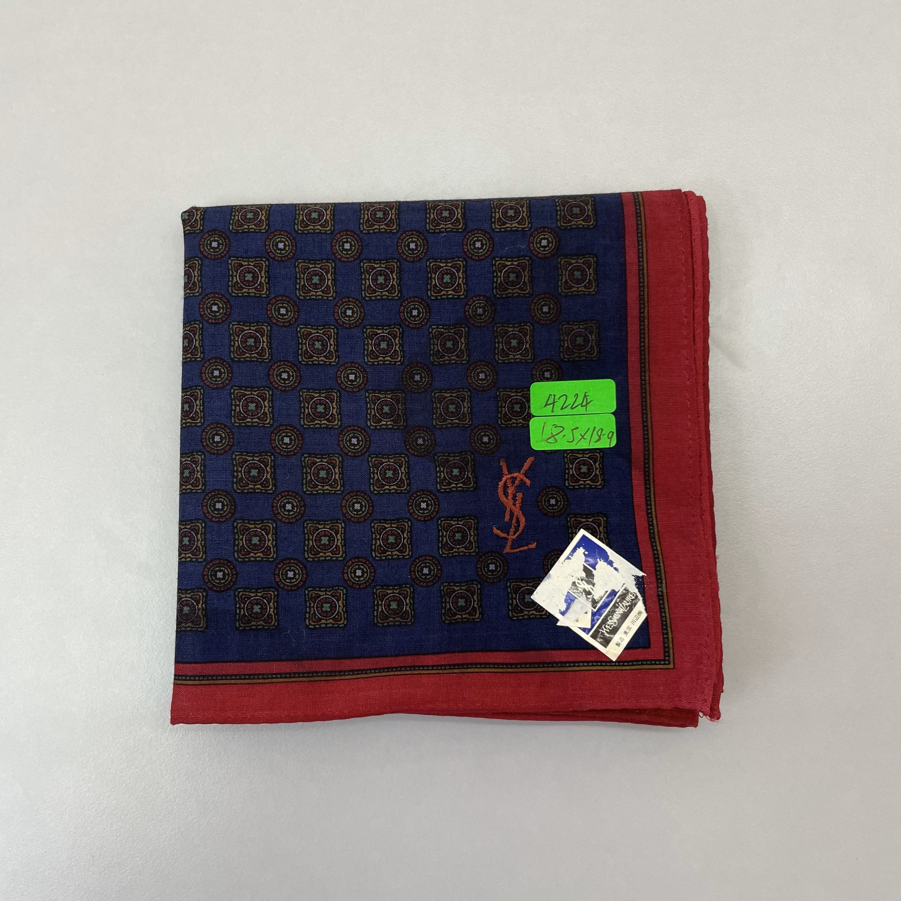 Vintage Yves Saint Laurent Handkerchief / Neckerchief - 4224 Size ONE SIZE - 9 Thumbnail