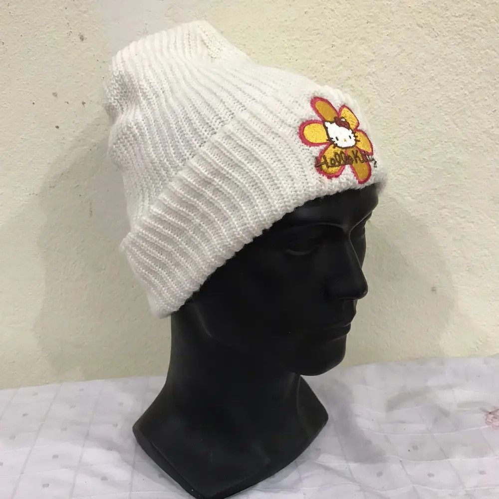 Cartoon Network Hello Kitty Small Logo Beanie Hat Size ONE SIZE - 3 Thumbnail