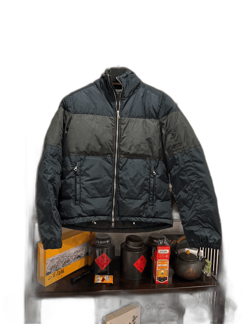 Prada Prada Down Jacket with Some Flaws Size US L / EU 52-54 / 3 - 1 Thumbnail