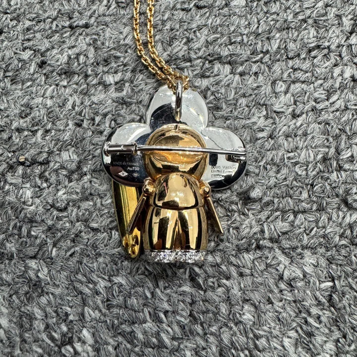 Louis Vuitton Louis Vuitton Gaozhu Vivienne Surfing Necklace| Size ONE SIZE - 2 Thumbnail