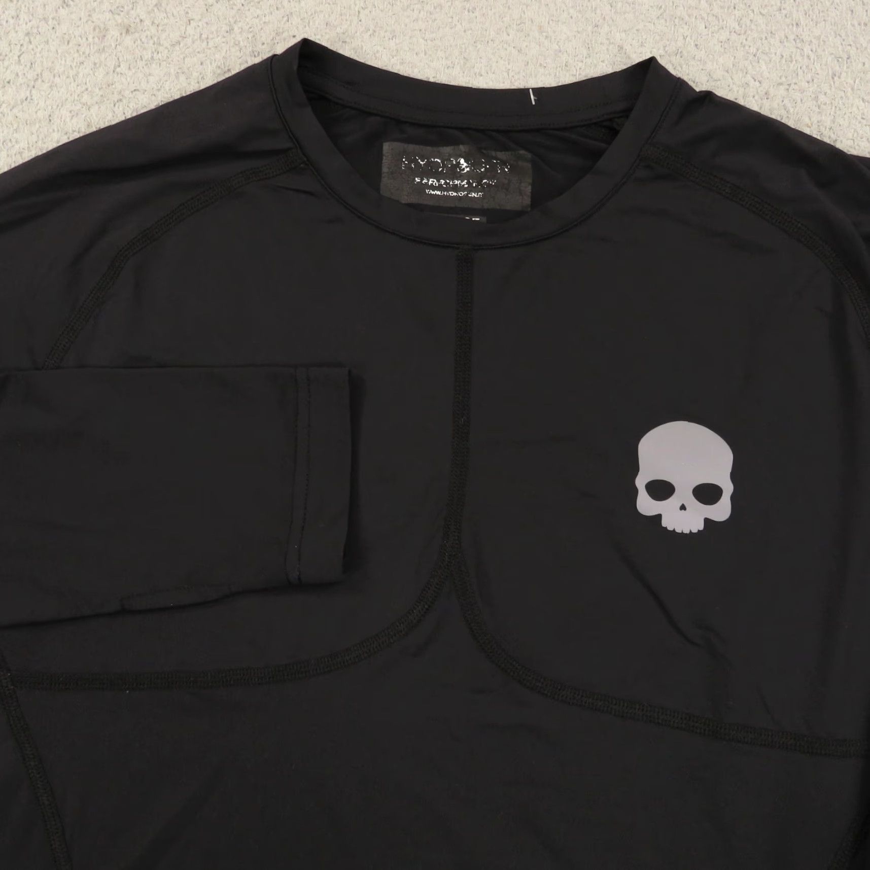HYDROGEN Hydrogen Tennis Top Women XL Black Compresion Long Sleeve Shirt Thumbholes Golf Shirt Size XL / US 12-14 / IT 48-50 - 2 Thumbnail