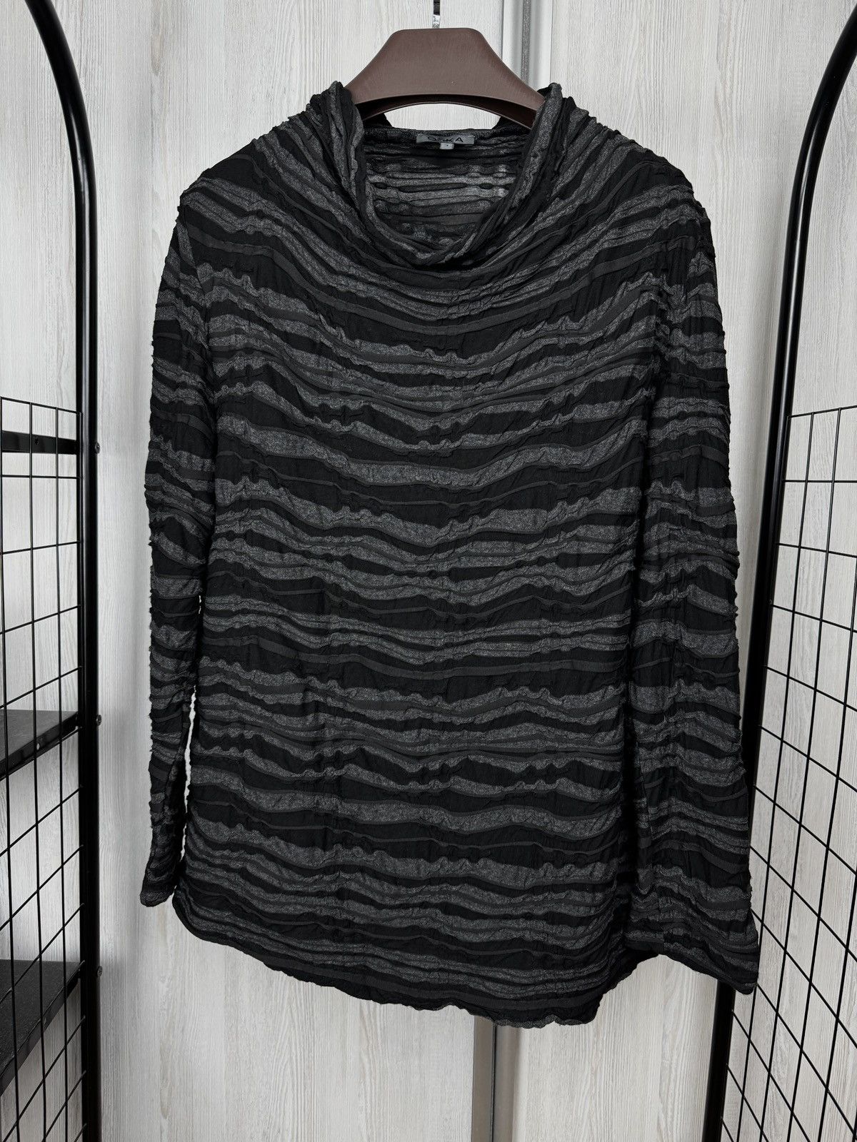 OSKA OSKA Womens Pullover Pleated Avant Garde Sweater Size 3 Size L / US 10 / IT 46 - 2 Thumbnail