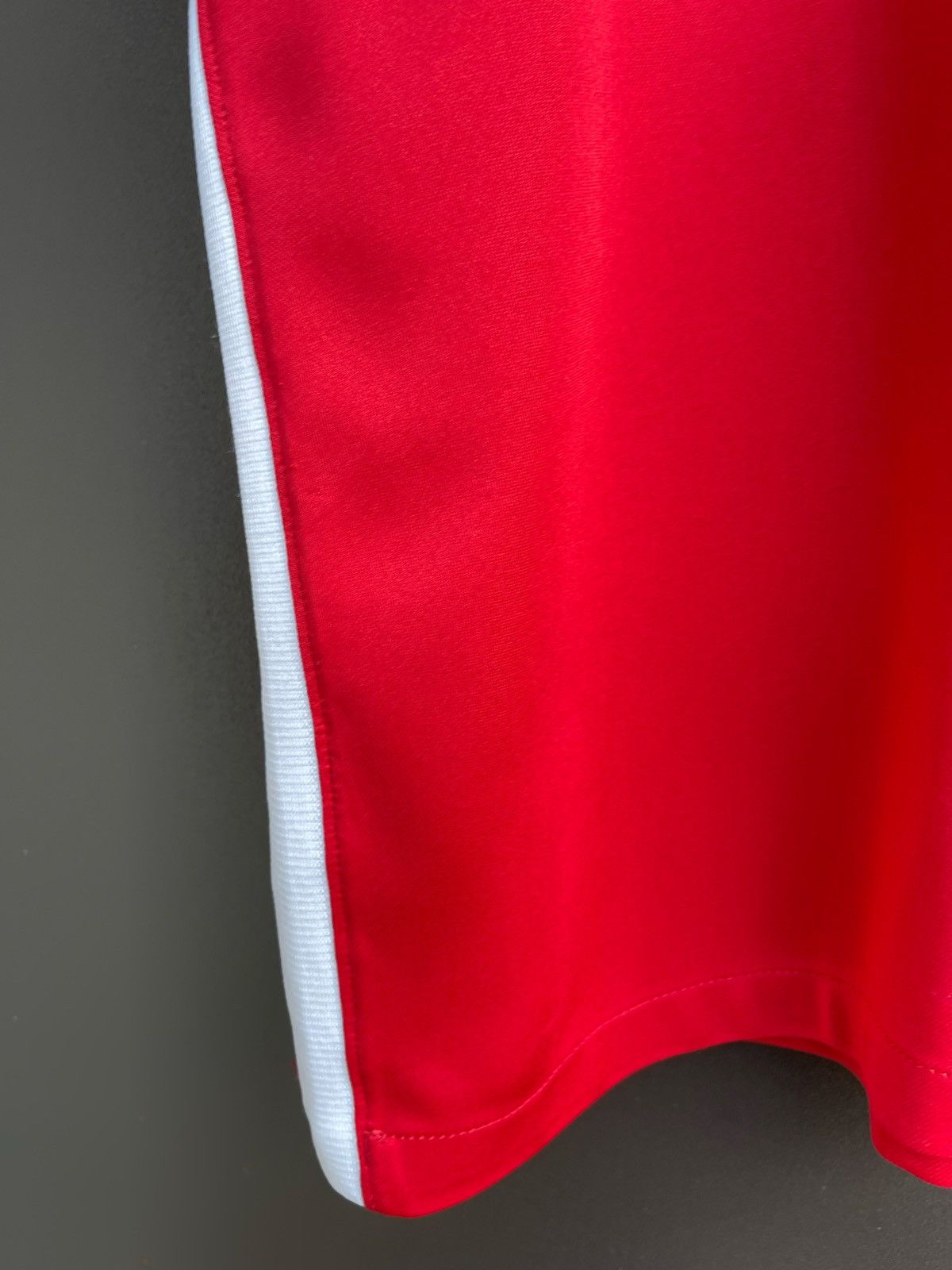 Nike 2020-2021 Liverpool Home Shirt Football Jersey Red Kit XL Size US XL / EU 56 / 4 - 5 Thumbnail