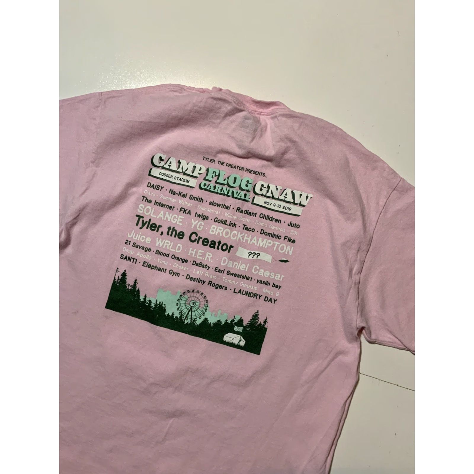 Golf Wang VINTAGE Camp Flog Gnaw Carnival Golf Wang 2019 Concert Lineup Pink Graphic T-Shirt Mens L Size Pink Graphic T-Shirt Concert 2019 Mens L Size US L / EU 52-54 / 3 - 5 Thumbnail