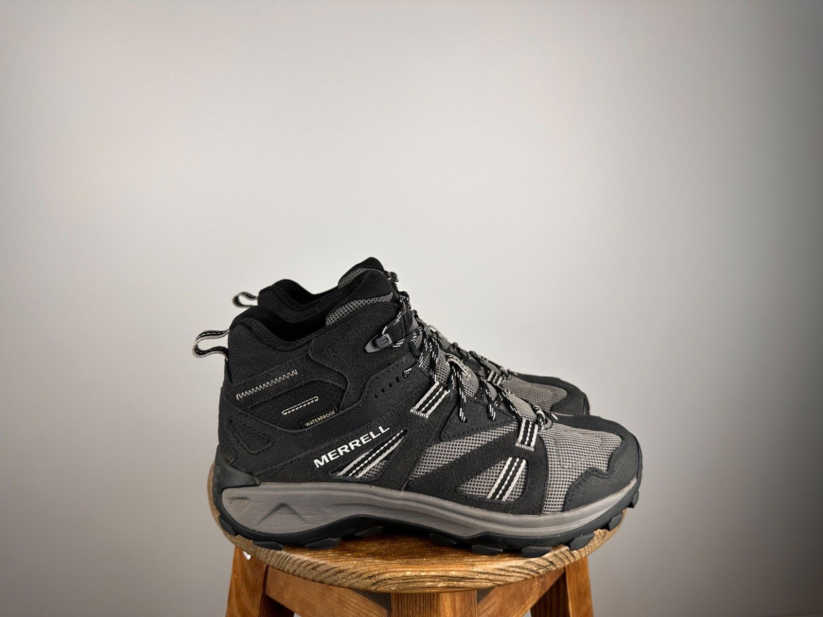 Merrell Merrell men’s waterproof boots black grey size US9 Size US 9 / EU 42 - 4 Thumbnail