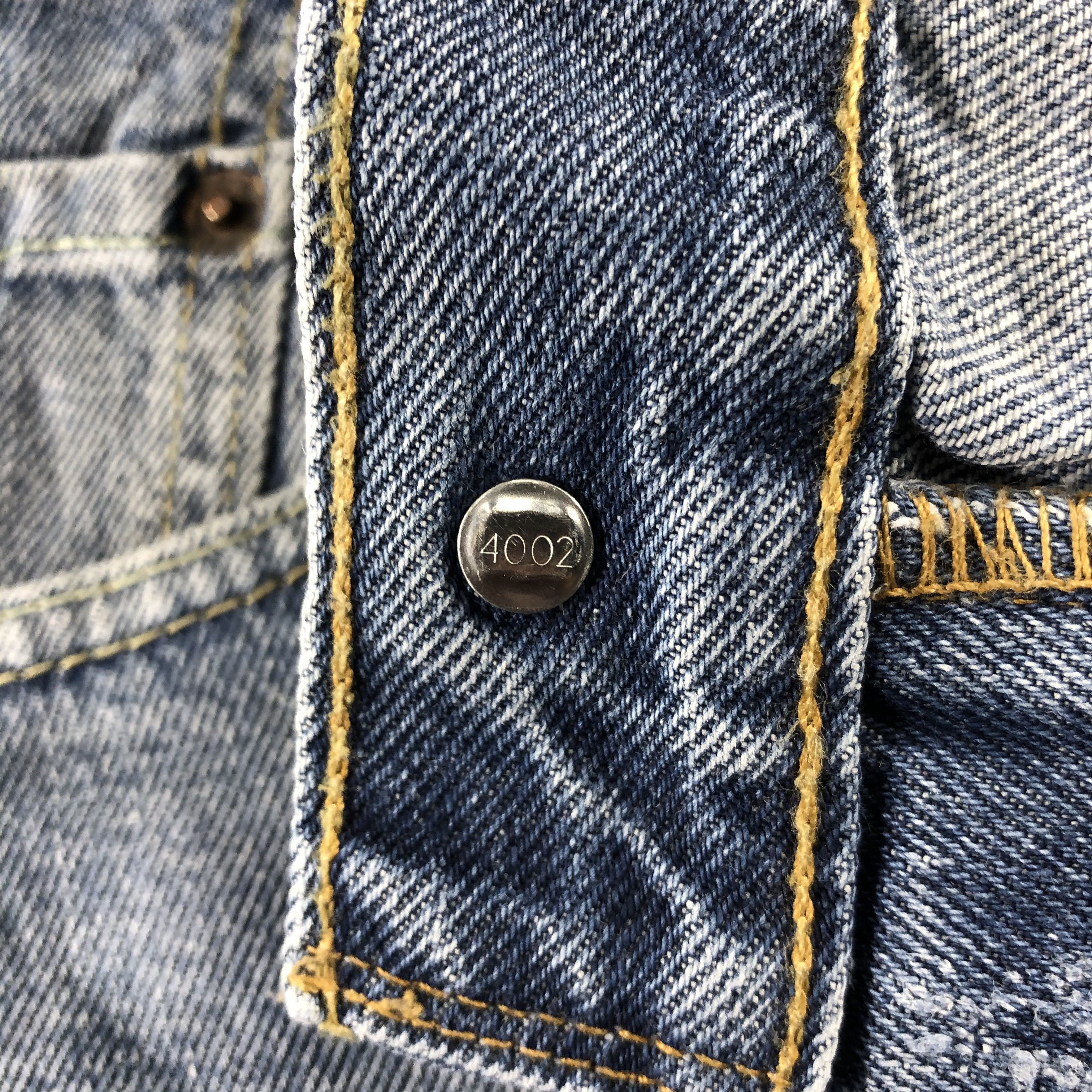 Levi's Vintage Blue Wash Levis 550 Jeans-J2539 Size US 37 - 10 Thumbnail