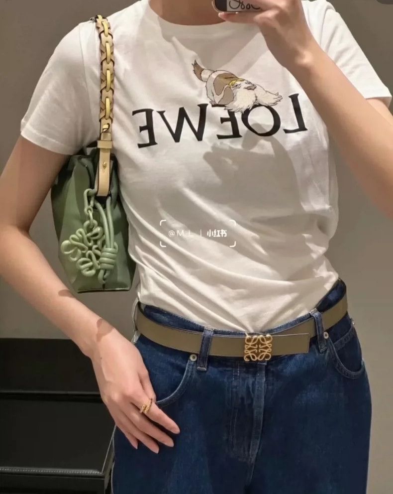 Loewe LOEWE Lady's short-sleeved T-shirt Size S / US 4 / IT 40 - 2 Thumbnail