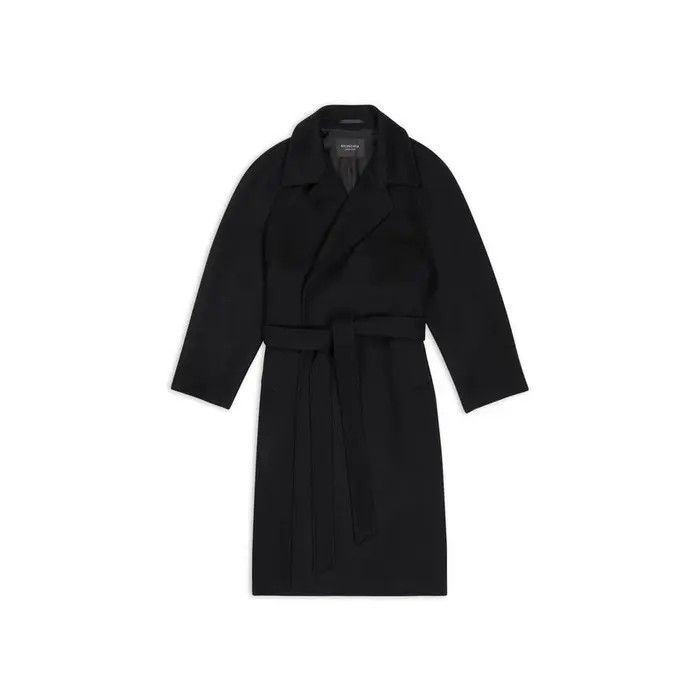 Balenciaga o1s1wg110326 Raglan Coat in Black Size XS / US 0-2 / IT 36-38 - 1 Thumbnail