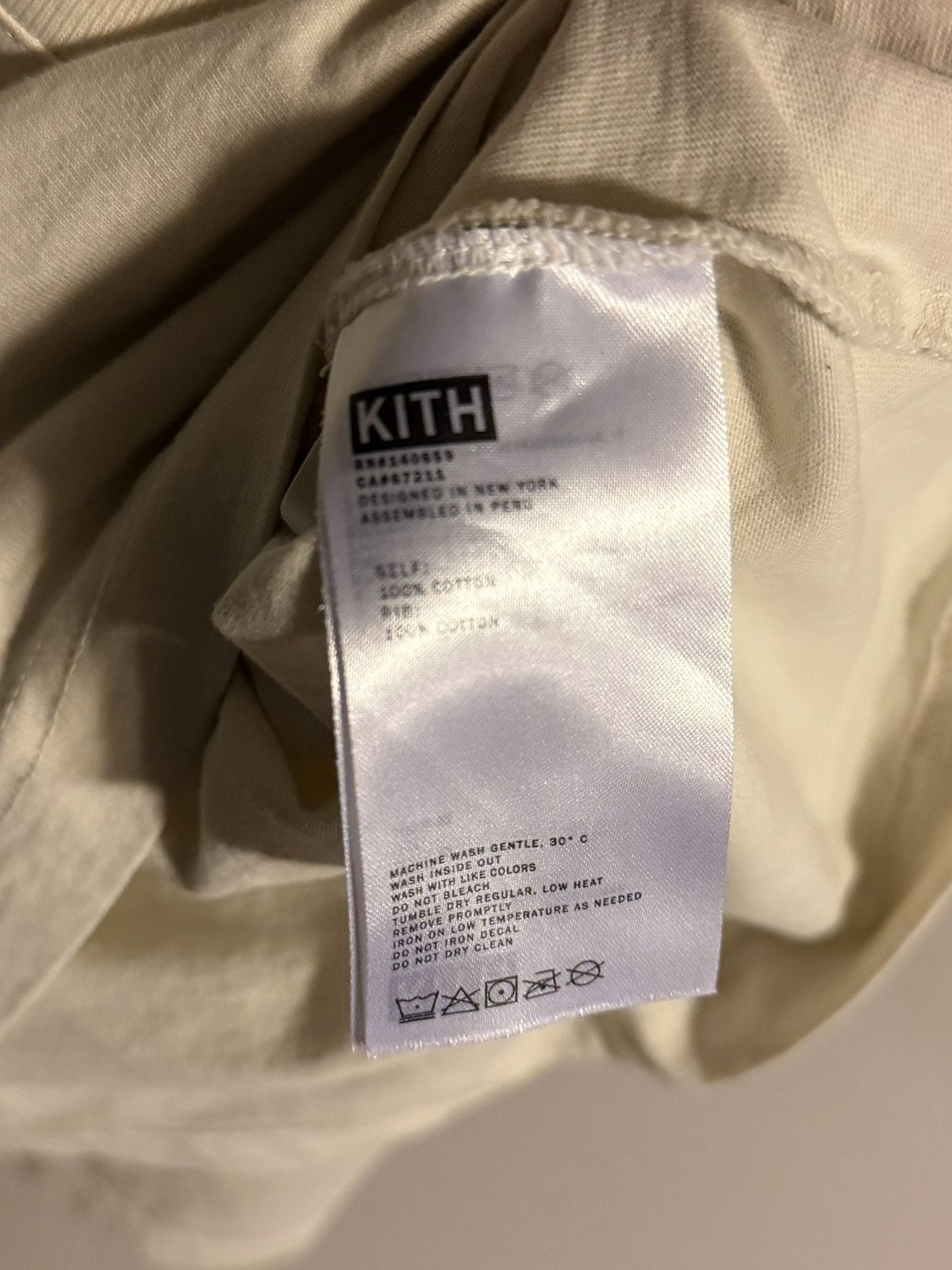 Kith × Marvel Comics Kith x marvel x men comic inked shirt Size US L / EU 52-54 / 3 - 4 Thumbnail