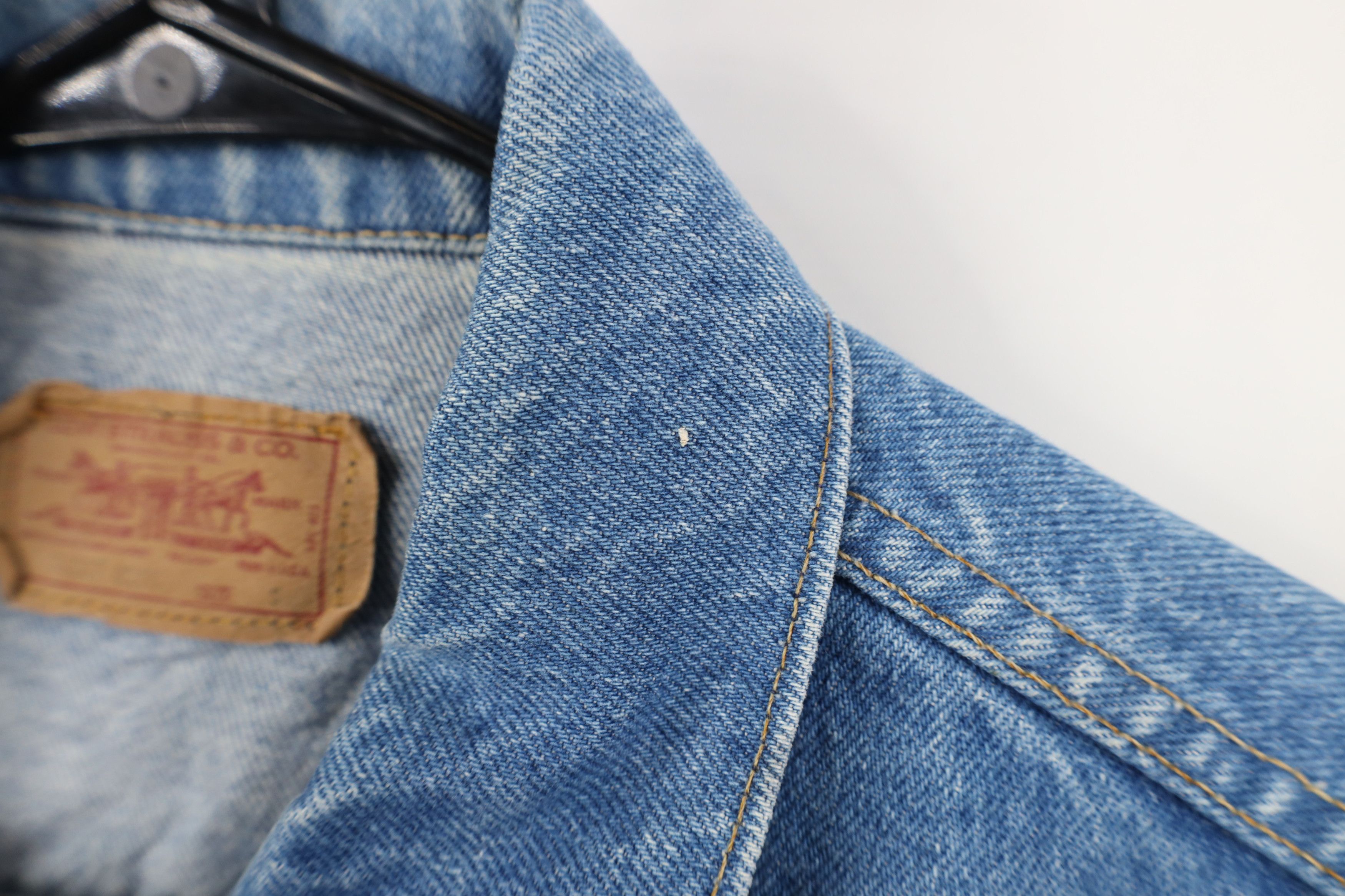 Levi's Vintage 80s Levis 70506 0216 Denim Trucker Jacket USA Size US S / EU 44-46 / 1 - 9 Thumbnail