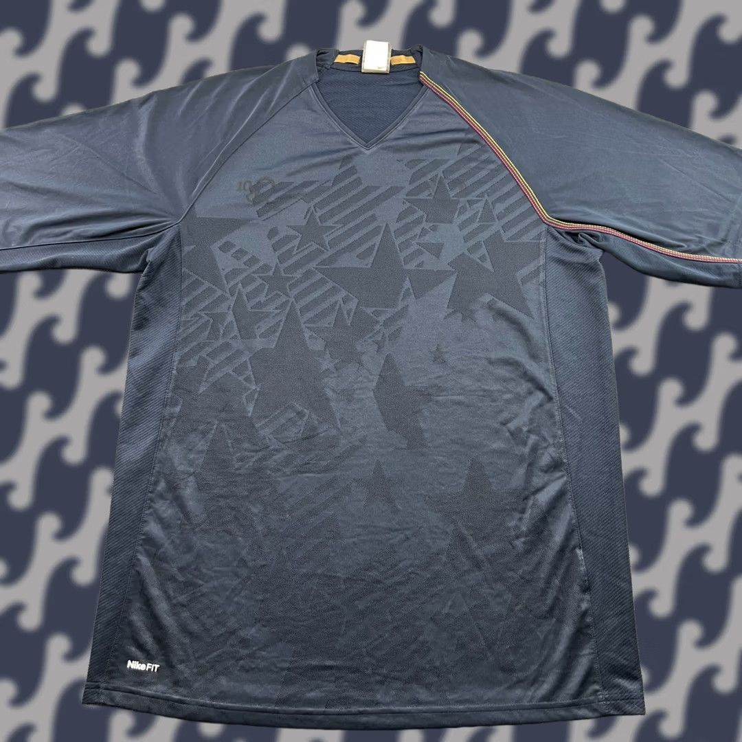 Nike Nike R10 Ronaldinho Vintage Y2K Mens Football Jersey Medium Nike Black Shirt Size US M / EU 48-50 / 2 - 1 Thumbnail