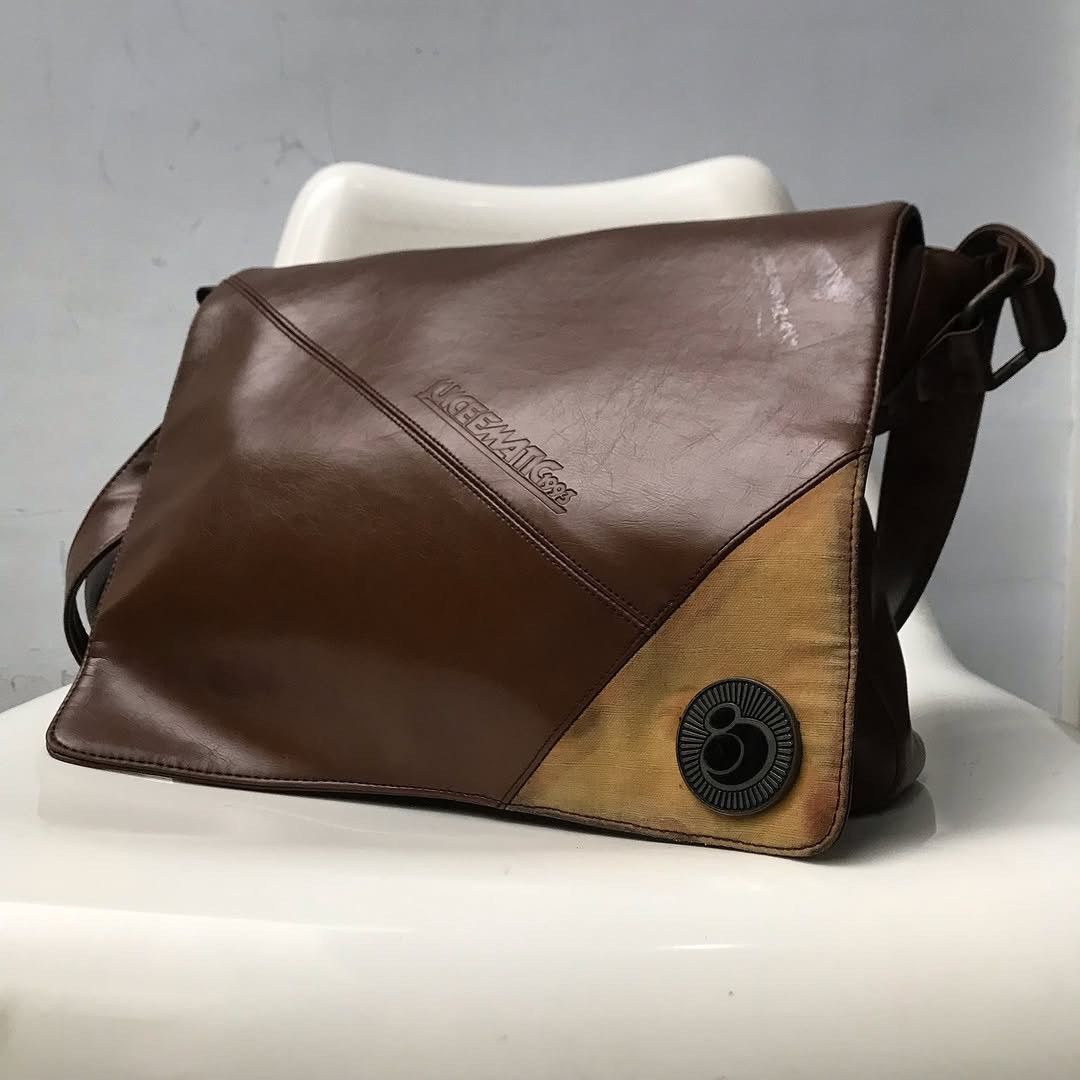 Vintage Vintage Juice Ematic skateboard and surf brown sling messe Size ONE SIZE - 2 Thumbnail