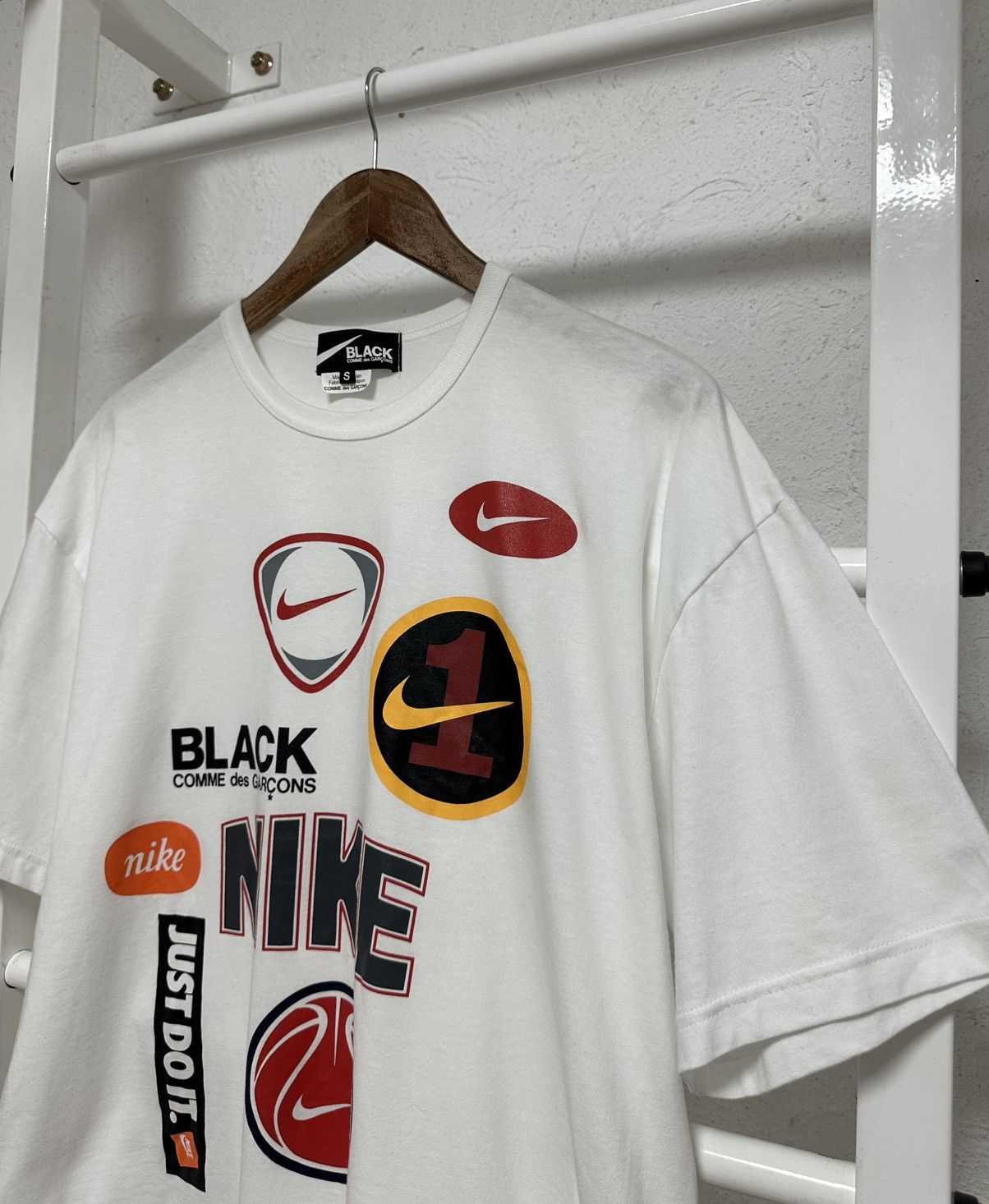 Comme des Garcons × Nike Nike x Comme des Garçons T-Shirt Size S Oversized Streetwear Size US S / EU 44-46 / 1 - 2 Thumbnail