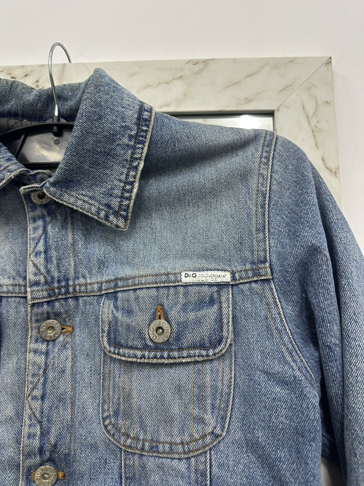 Dolce & Gabbana Dolce Gabbana Vintage 90s Denim Jacket Made in Italy Size M / US 6-8 / IT 42-44 - 4 Thumbnail