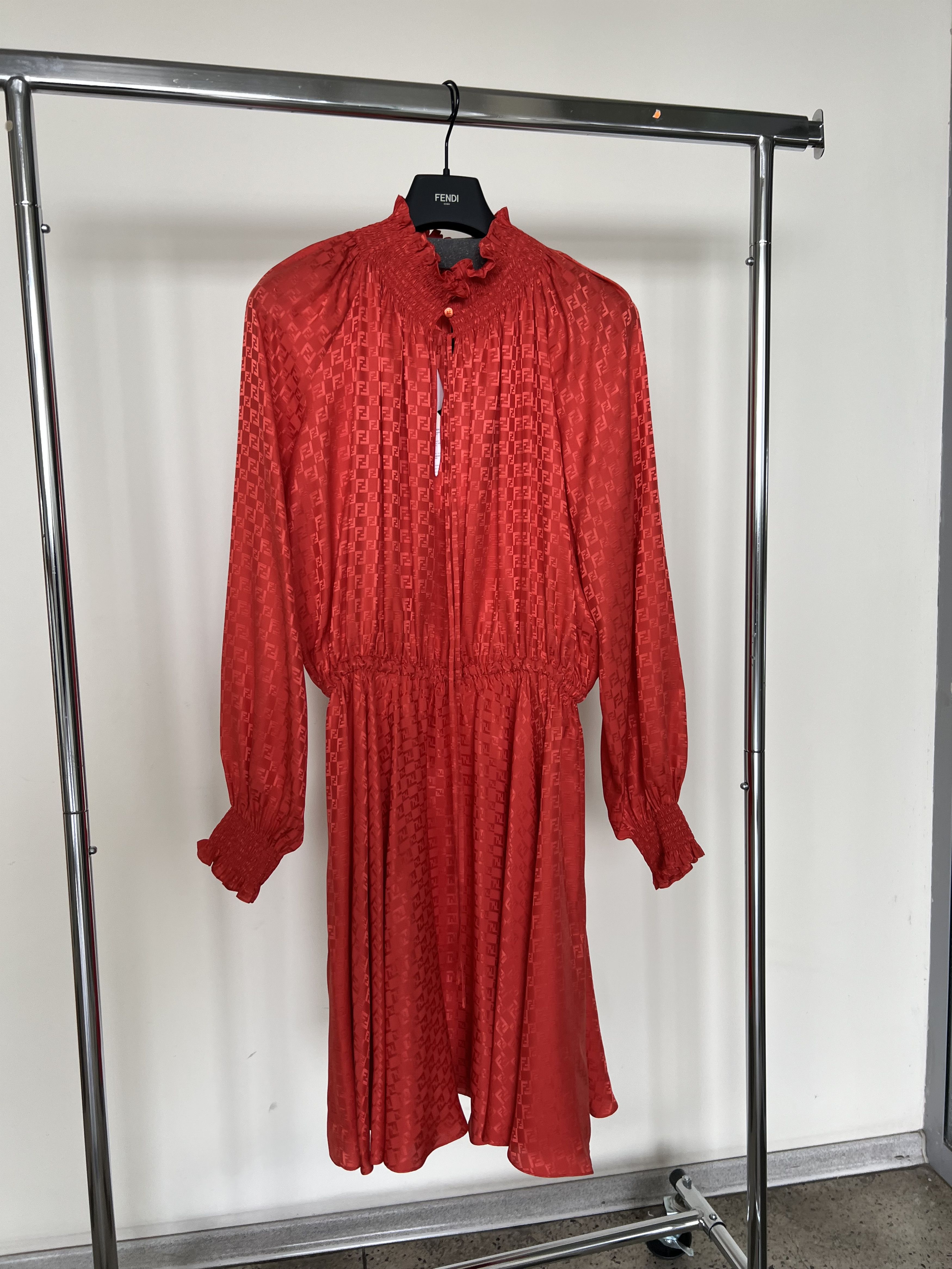 Fendi Fendi Silk Dress Size M / US 6-8 / IT 42-44 - 1 Thumbnail