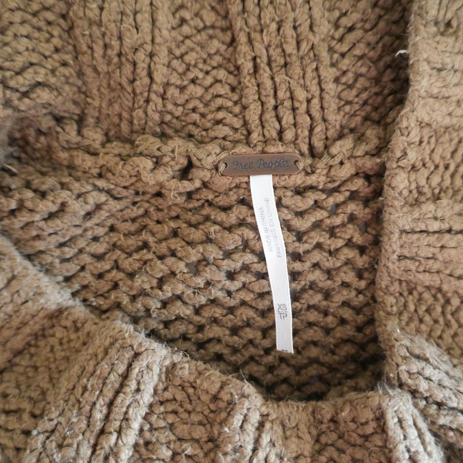 Free People Free People Sweater Women's XS Brown Chunky Knit Size XS / US 0-2 / IT 36-38 - 2 Thumbnail