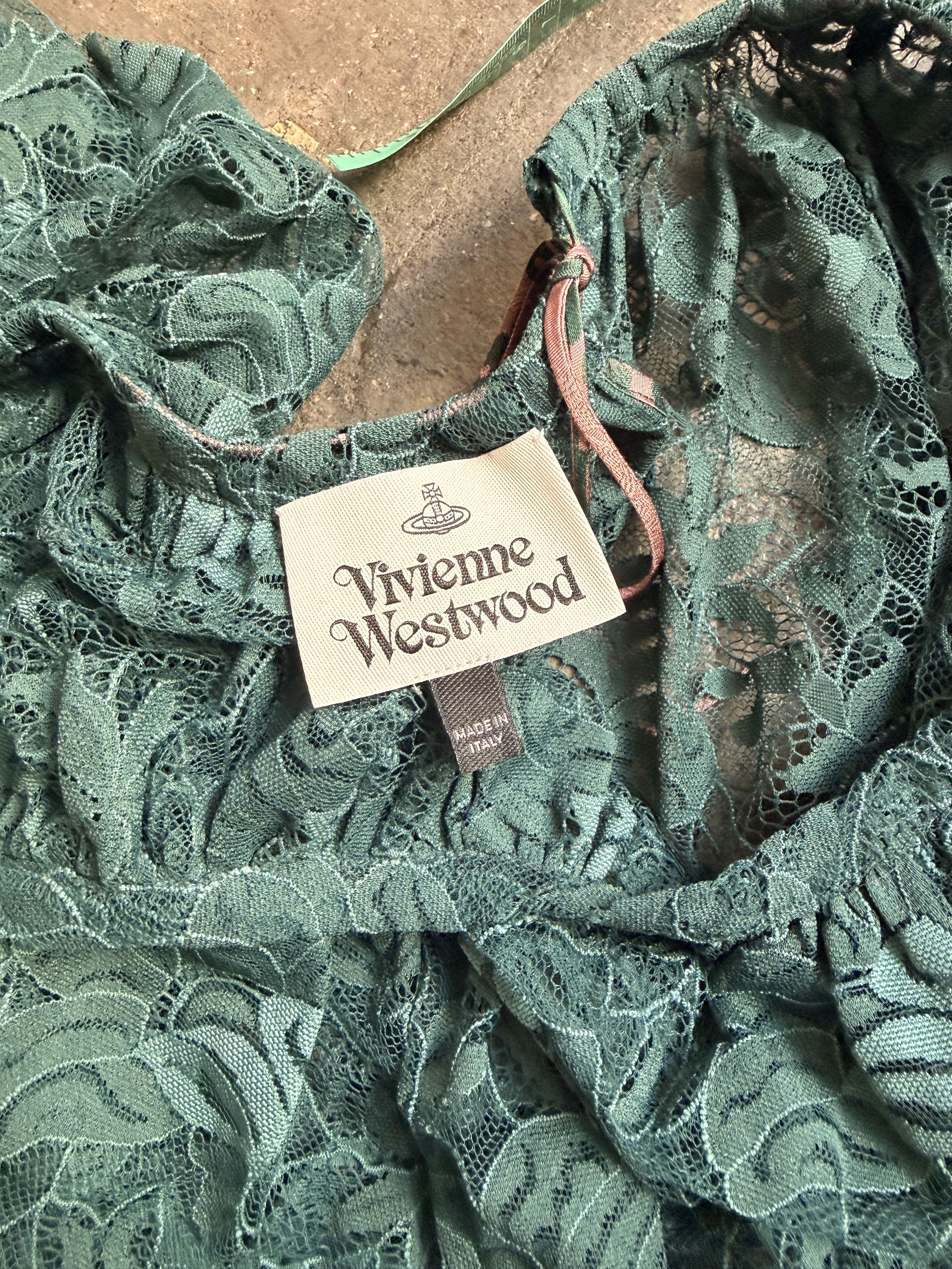 Vivienne Westwood 2019 Green Lace top w/ Oriental Pink - I have the set Size S / US 4 / IT 40 - 4 Thumbnail