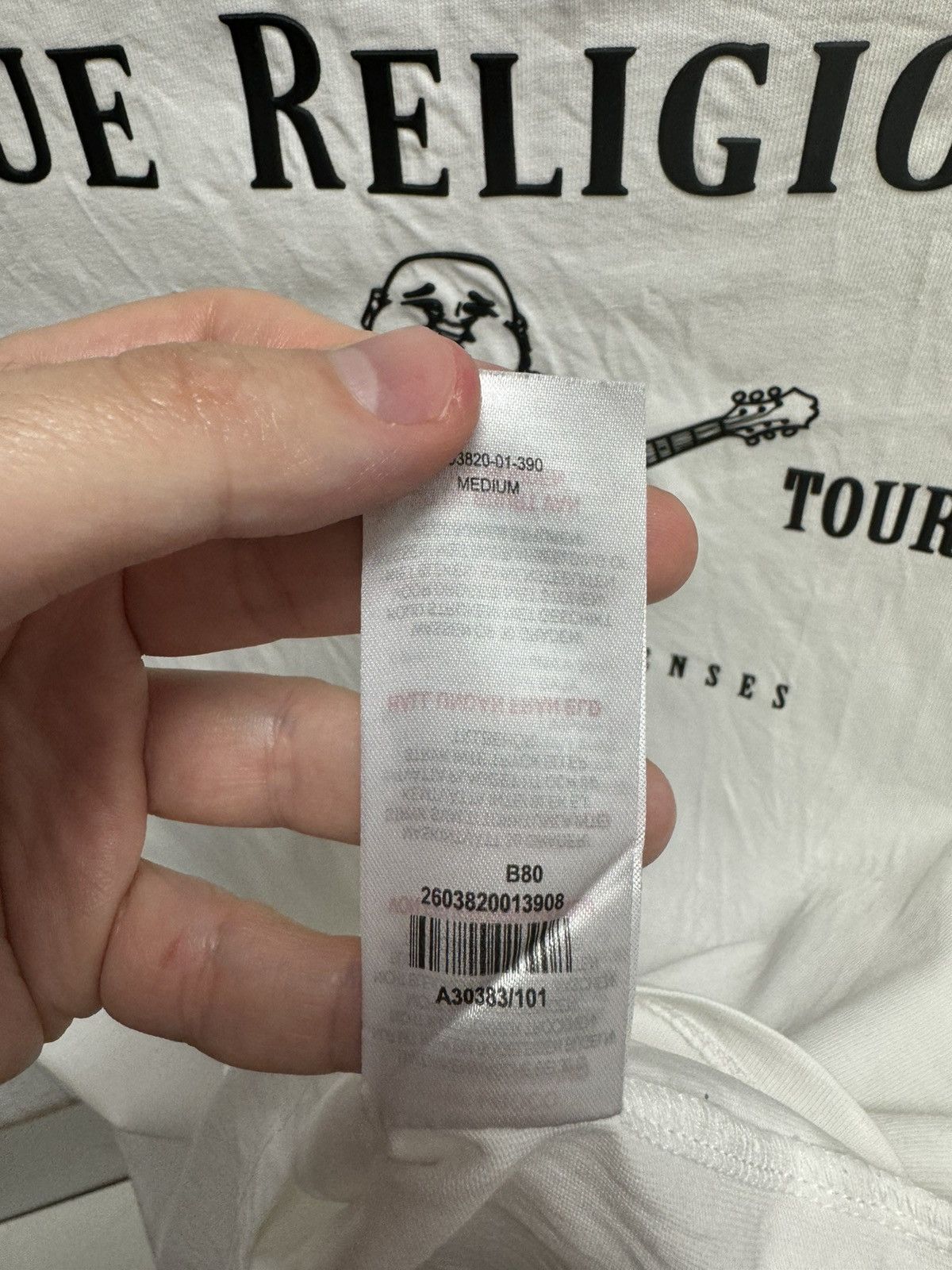 True Religion True religion white t-shirt big logo M sz Size US M / EU 48-50 / 2 - 5 Thumbnail