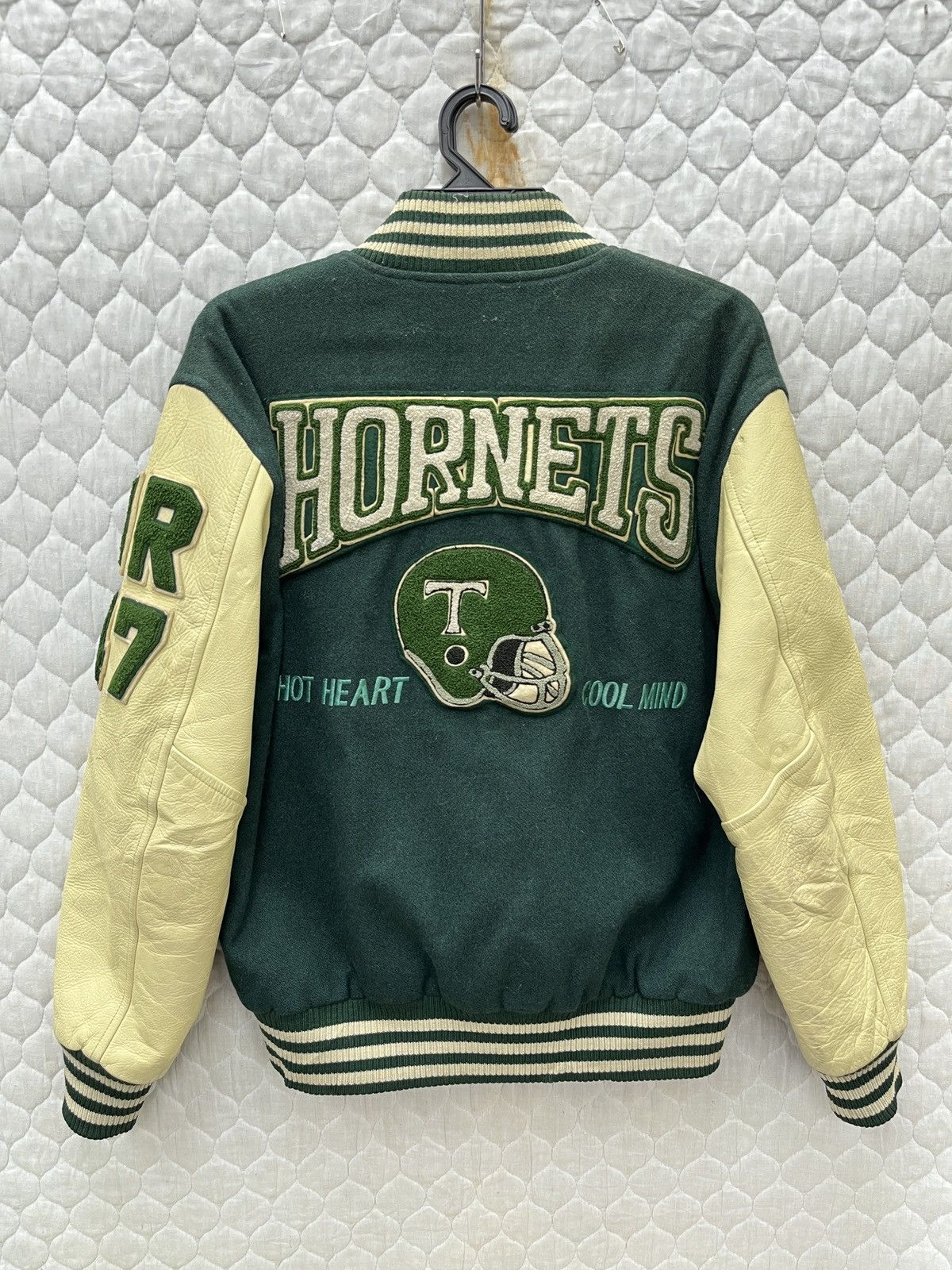 Vintage 🔥🔥🔥STEALS VTG HORNET AMERICAN FOOTBALL VARSITY JACKET Size US M / EU 48-50 / 2 - 4 Thumbnail