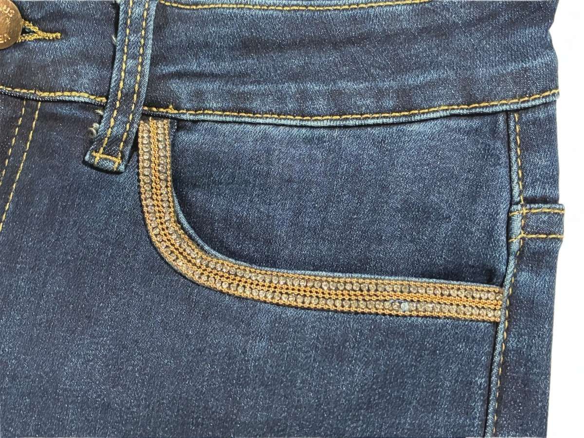 Venus Venus Skinny Jeans Embellished Rhinestone Cuff Stretch Sz 4 Size 27" / US 4 / IT 40 - 5 Thumbnail