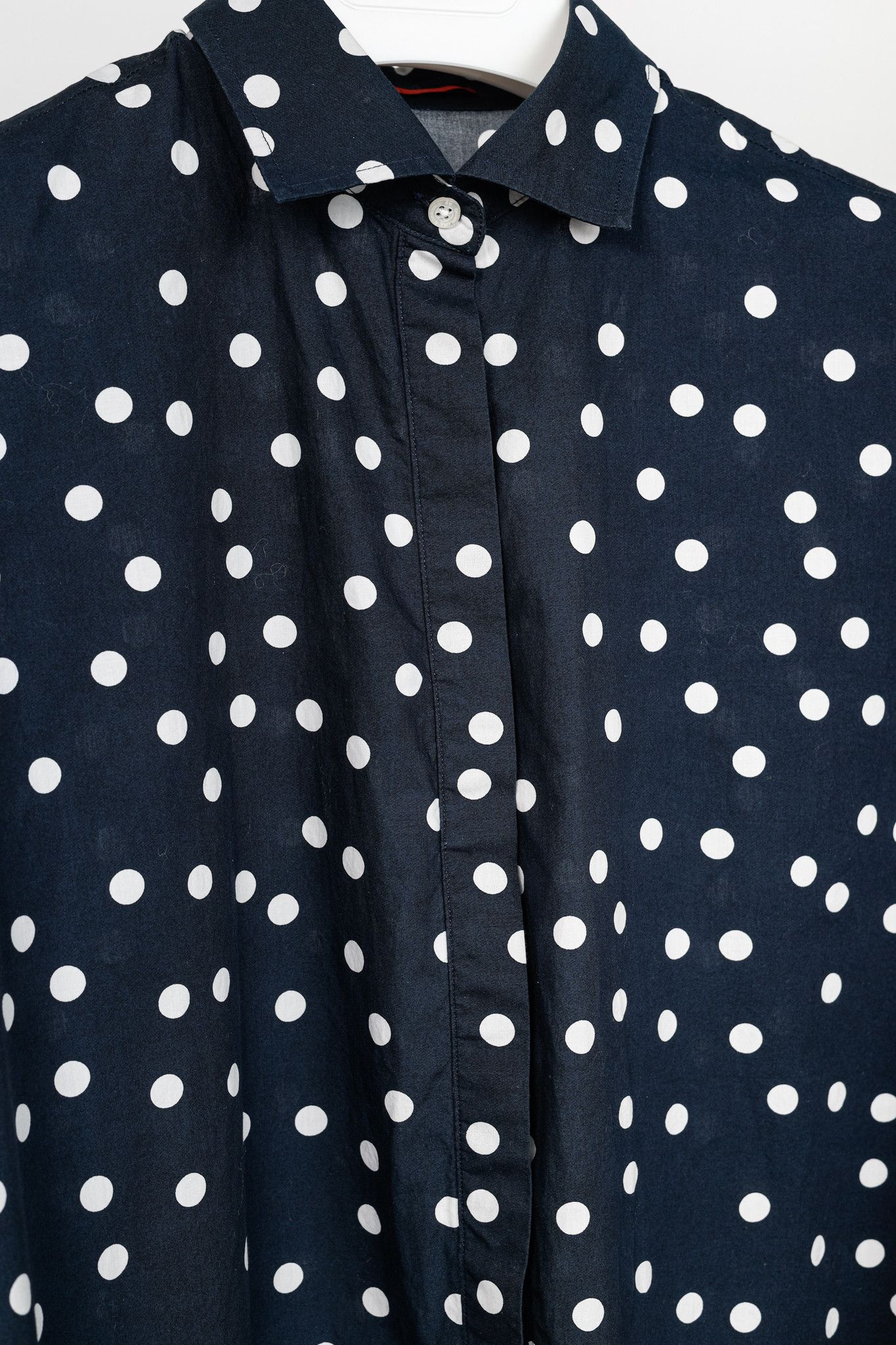 Carolina Herrera CH Carolina Herrera Polka-Dot Oversized Tie-Cuff Shirt Size XS / US 0-2 / IT 36-38 - 8 Thumbnail