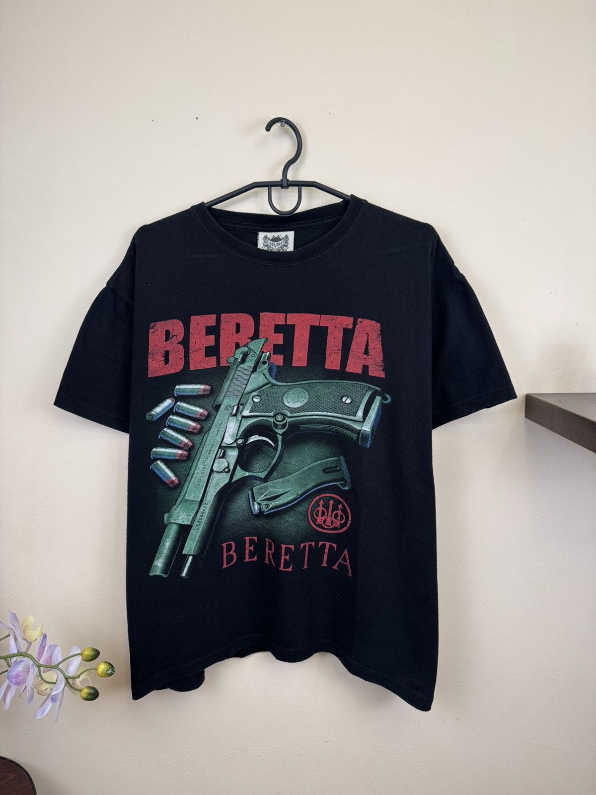 Japanese Brand Vintage Y2K Beretta Gun T-Shirt Gun Art RARE Streetwear Size US XXL / EU 58 / 5 - 4 Thumbnail