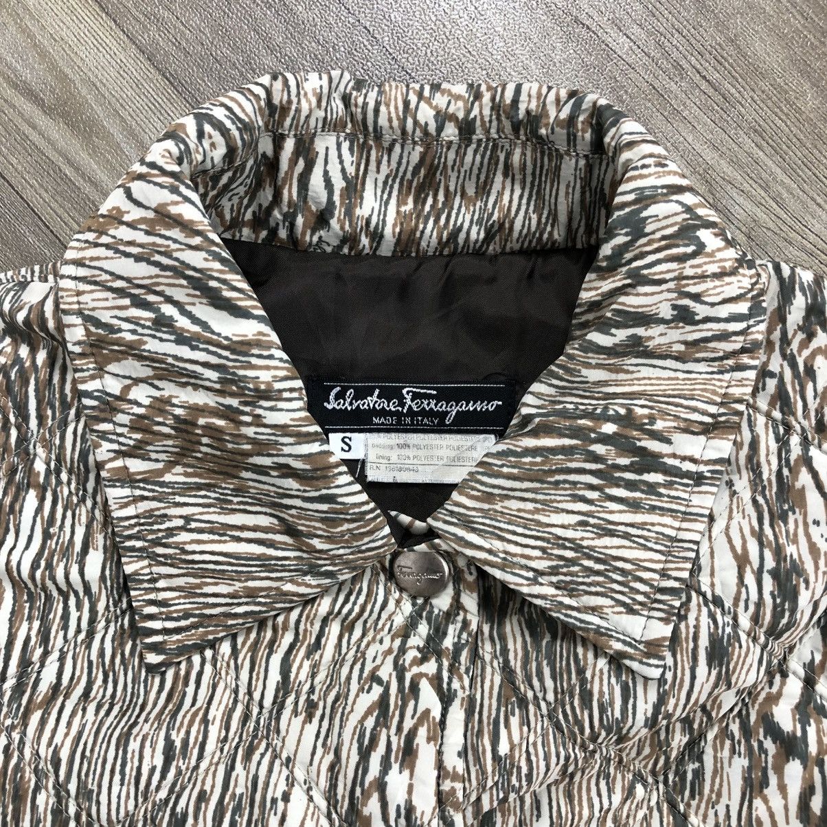 Salvatore Ferragamo × Vintage Vintage Salvatore Ferragamo Quilted Coat Jacket Size US M / EU 48-50 / 2 - 5 Thumbnail