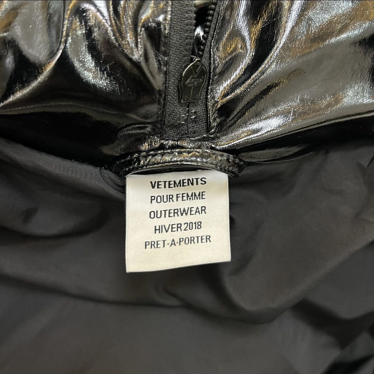 Vetements *RARE* Vetements AW17 Miss Webcam Puffer Size US XS / EU 42 / 0 - 8 Thumbnail
