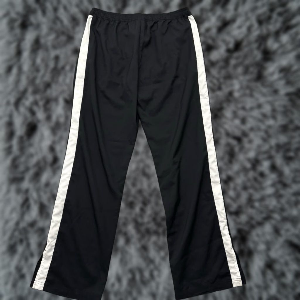 Nike Nike Dri-FIT Track Pants Women's L Slit at Ankle Athletic Pants Warm-Up Streetwear Athleisure Slit at Ankle Size 36" / US 14 / IT 50 - 1 Thumbnail