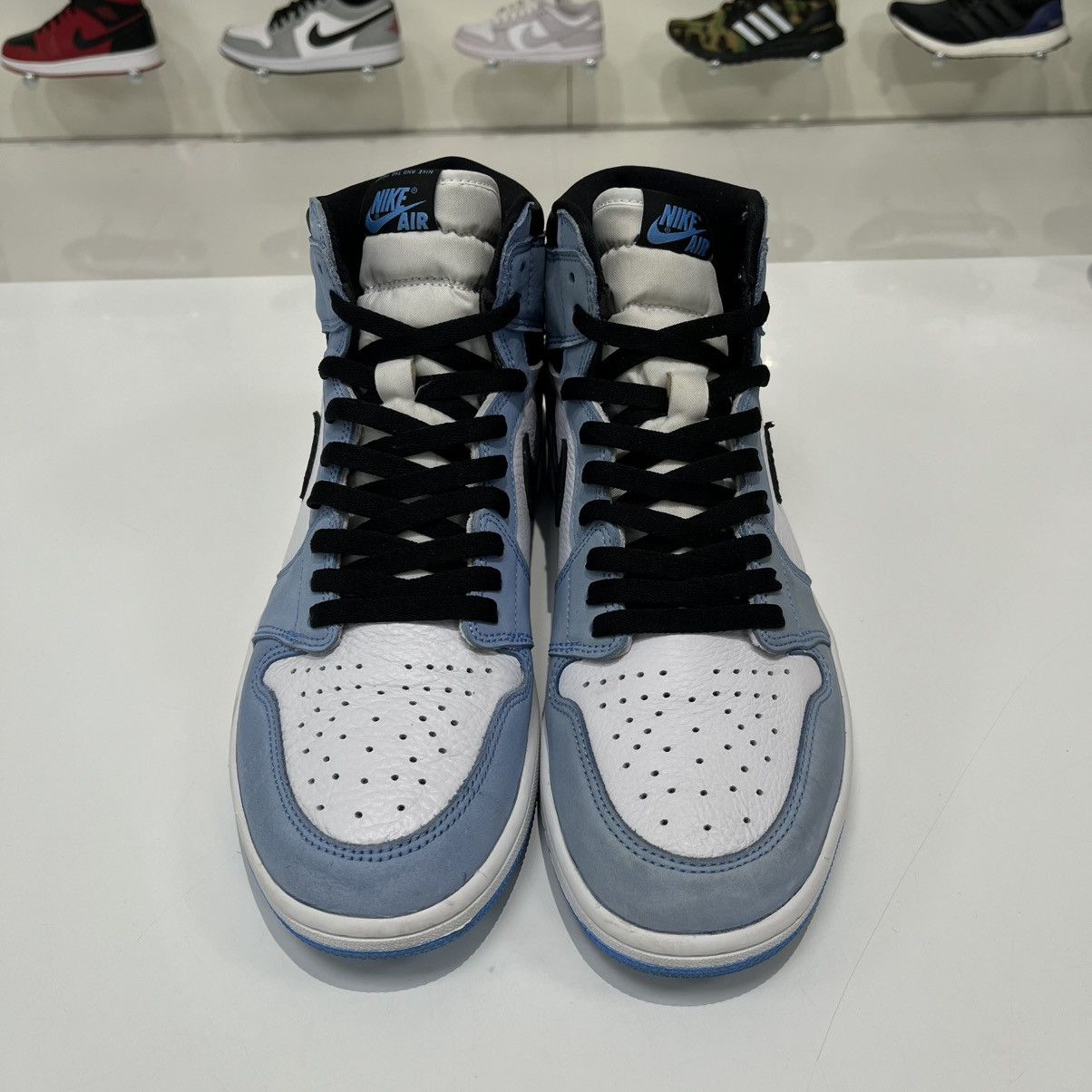 Nike Air Jordan 1 Retro High OG University Blue Size US 12 / EU 45 - 9 Thumbnail
